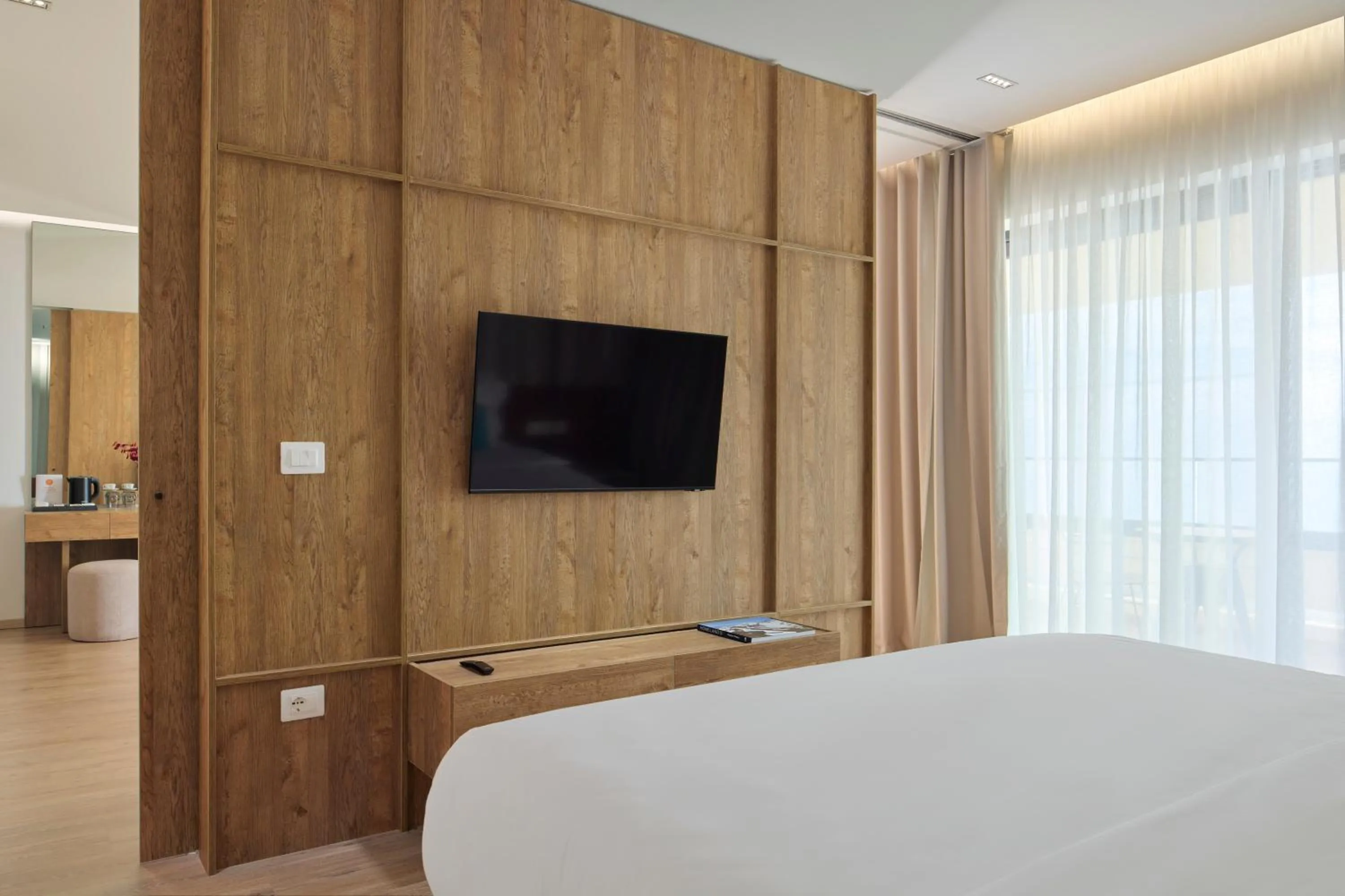 Bed in Sol Tropikal Durrës