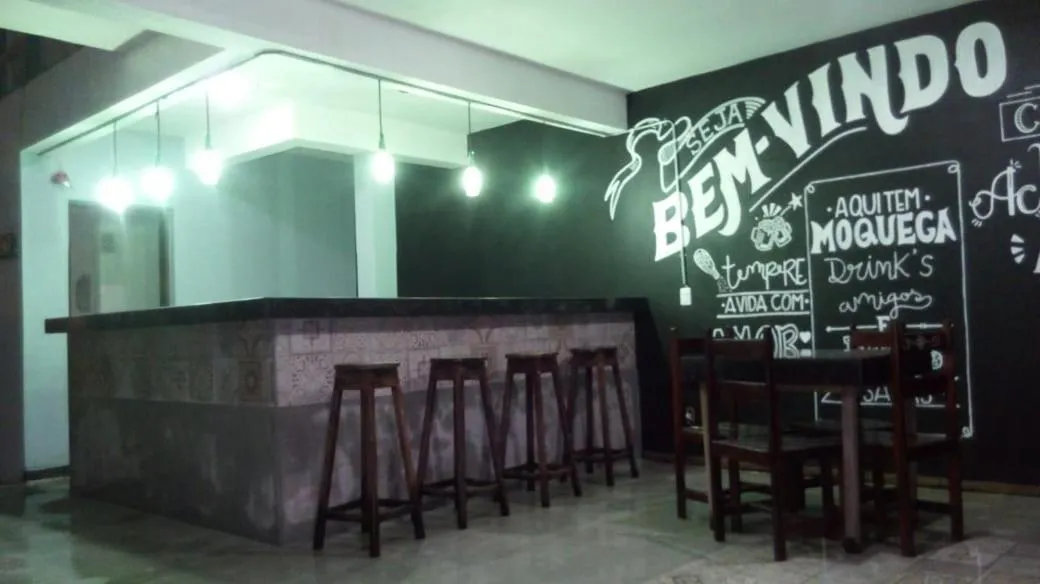 Restaurant/places to eat in Pousada Dos Girassois Prado