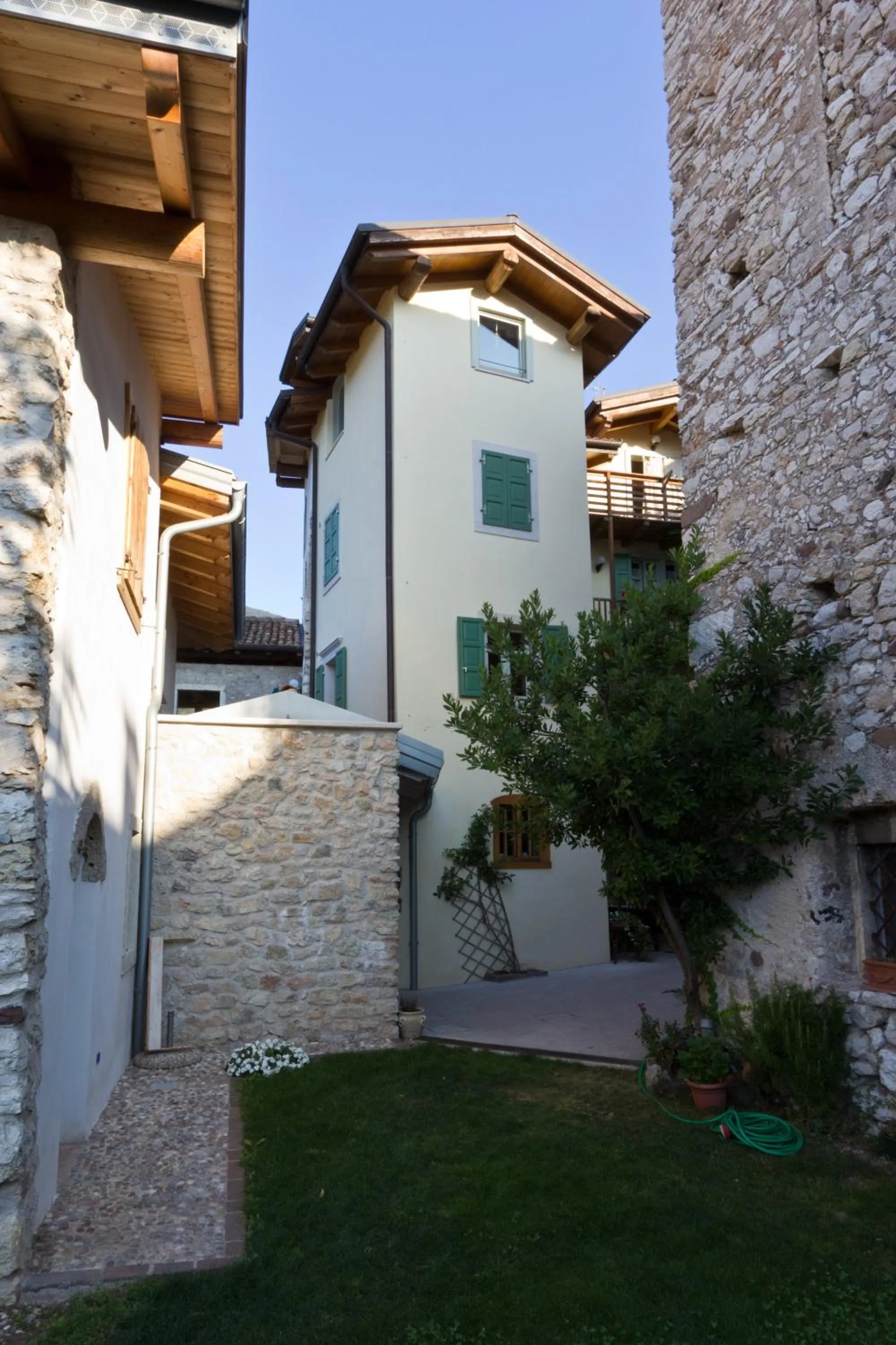 Garden view in Villa Monica