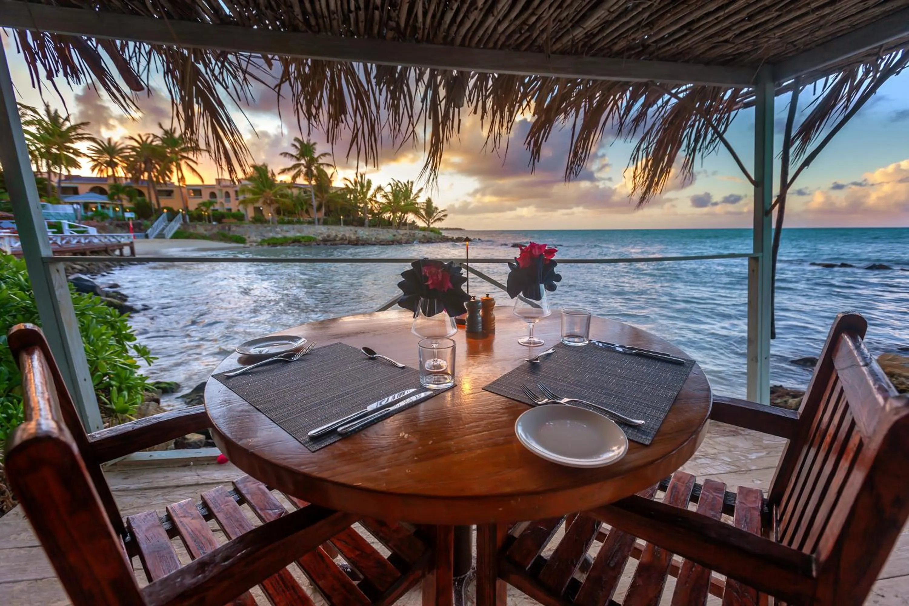 Restaurant/places to eat in Ocean Point Beach Resort & Spa Adults Only