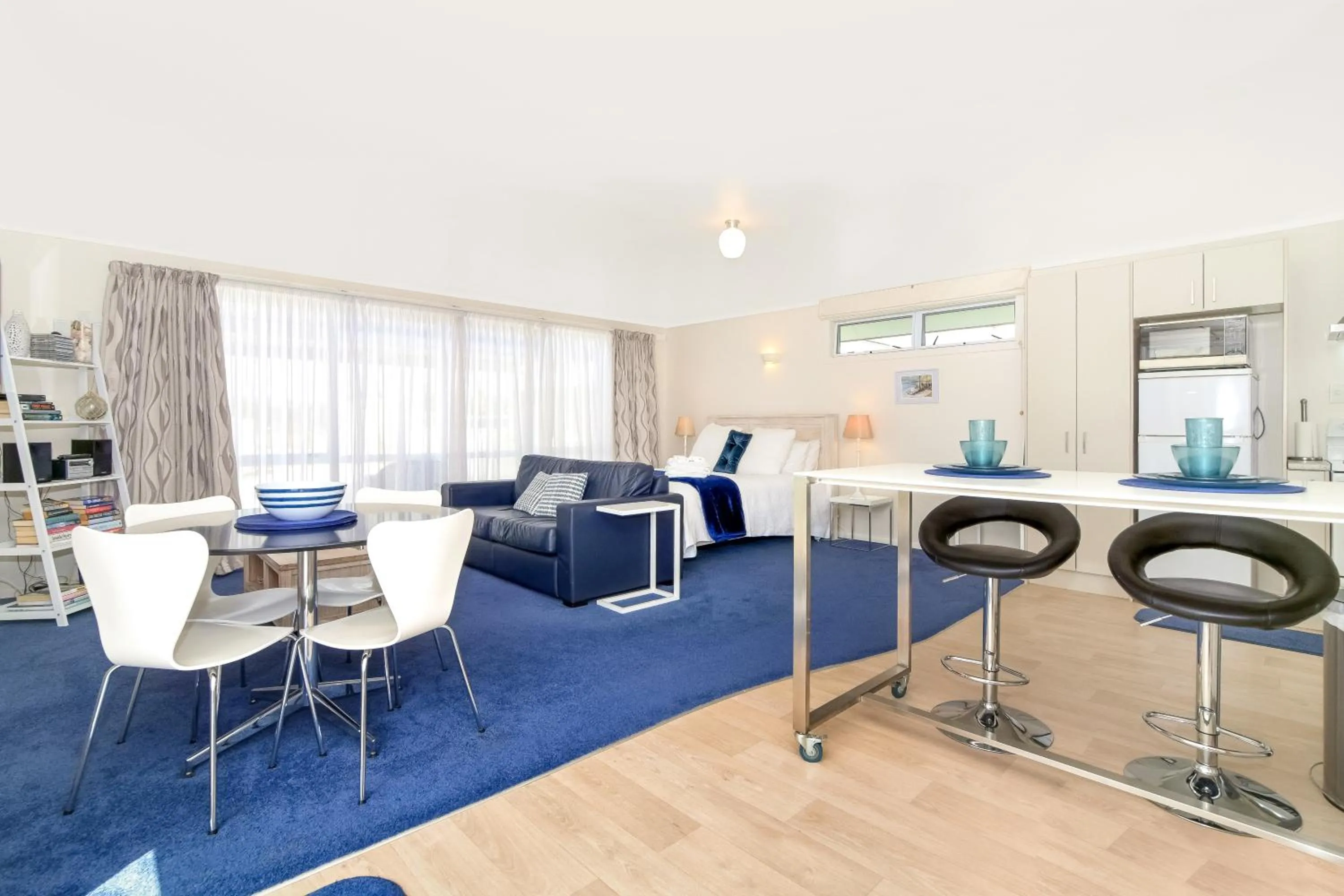 Living room in Coromandel Apartments