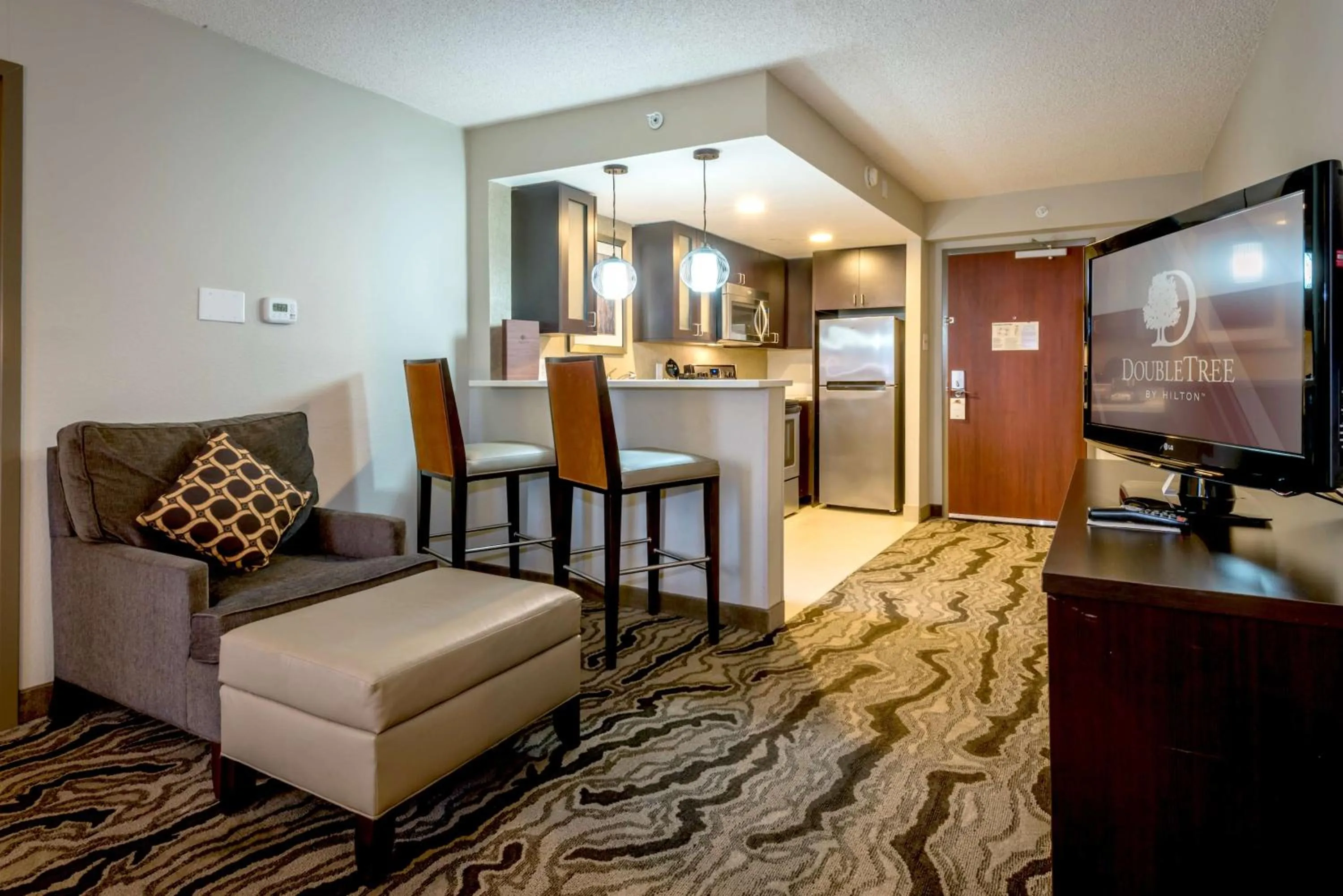 Living room in DoubleTree by Hilton Montgomery Downtown