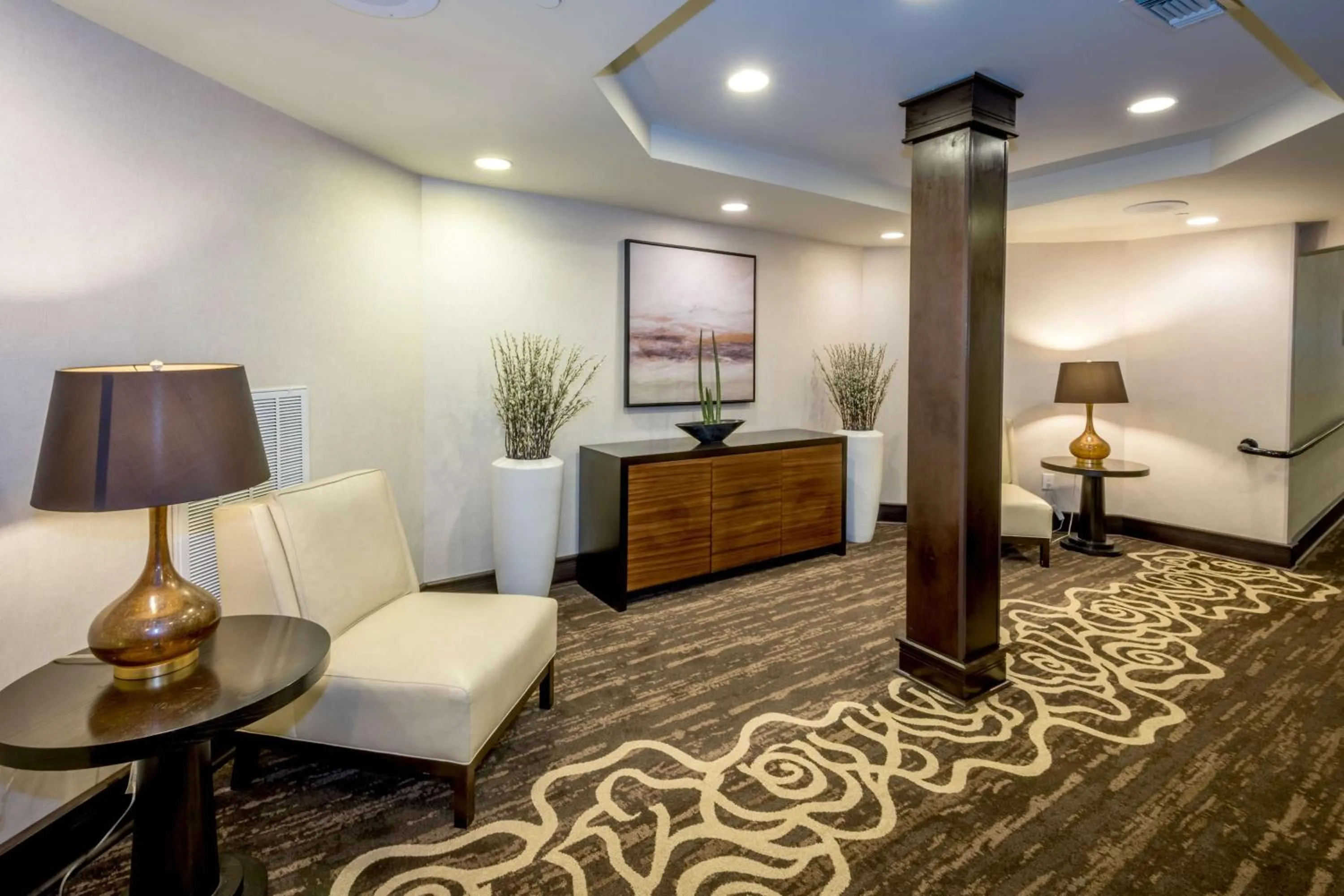 Meeting/conference room in DoubleTree by Hilton Montgomery Downtown