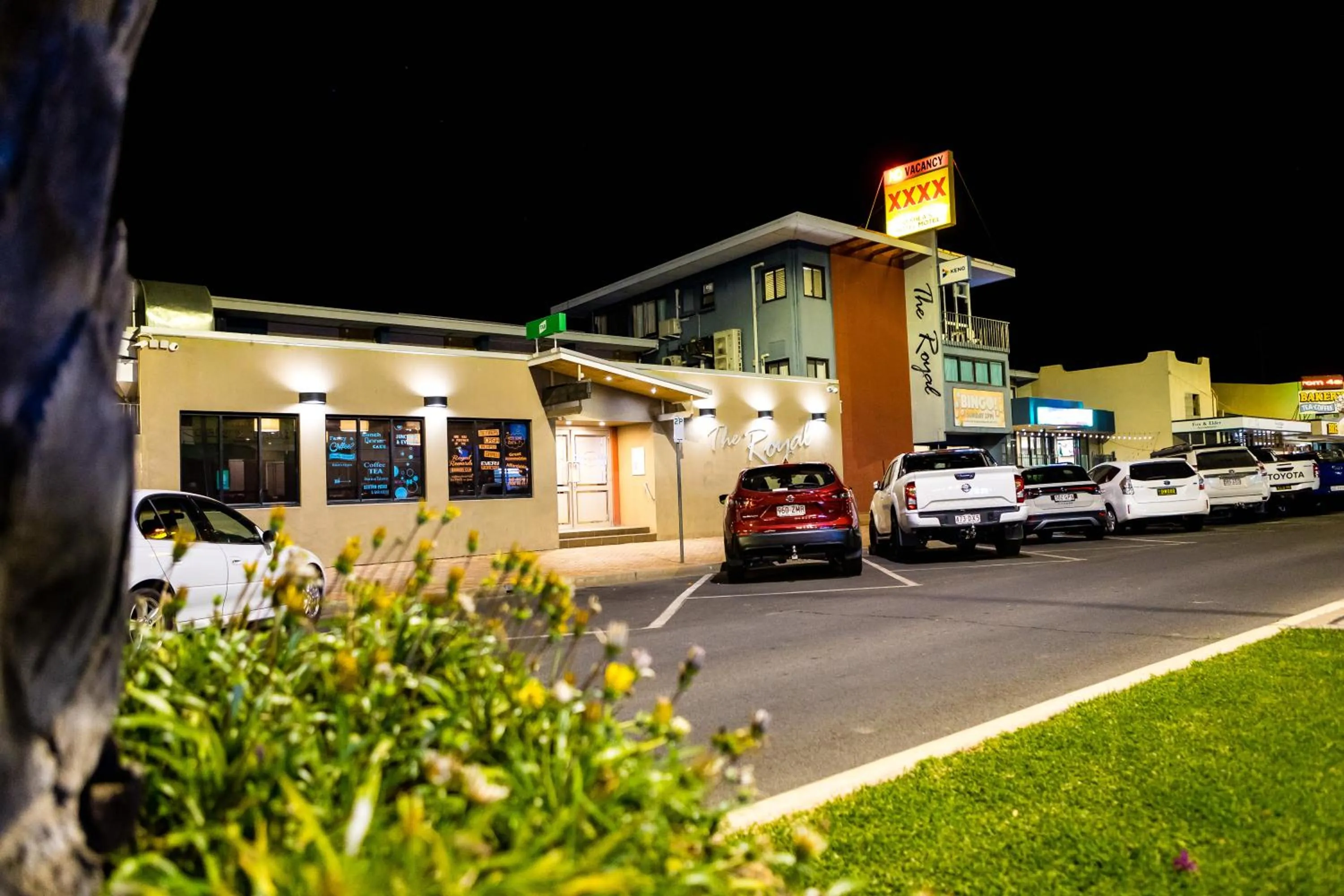 Property building in O'Shea's Royal Hotel
