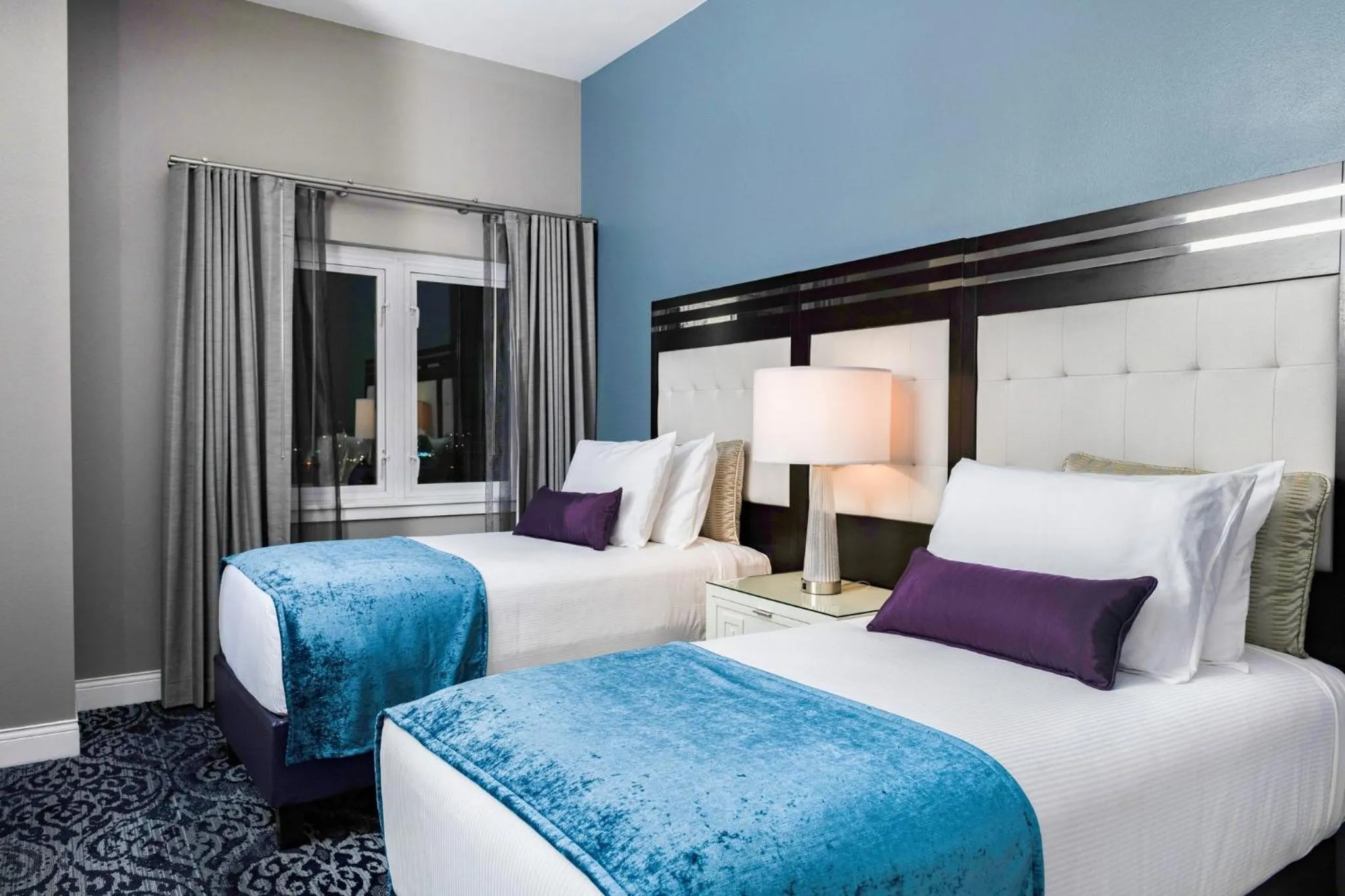 Photo of the whole room, Bed in WorldMark Anaheim