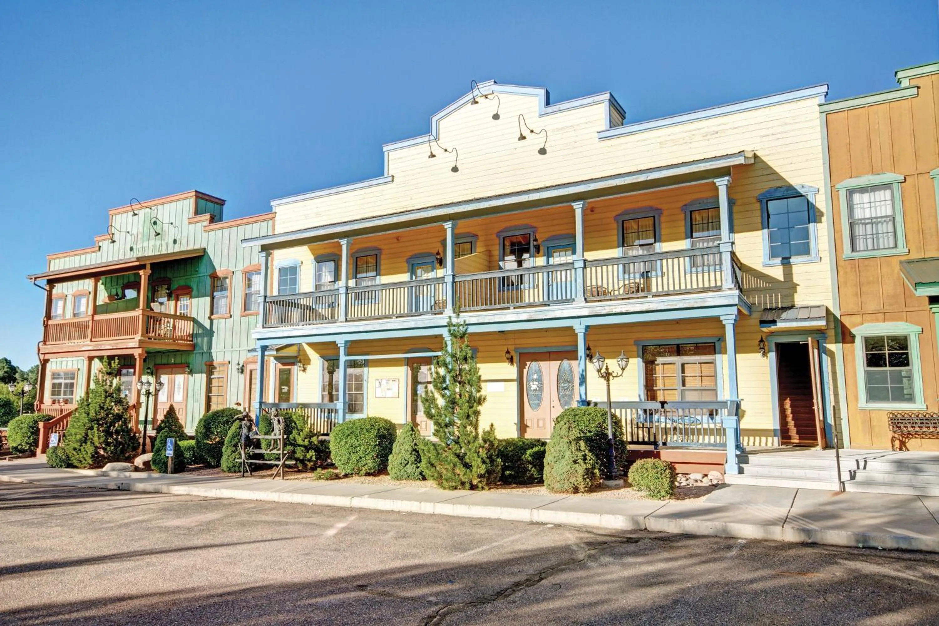 Property building in WorldMark Bison Ranch