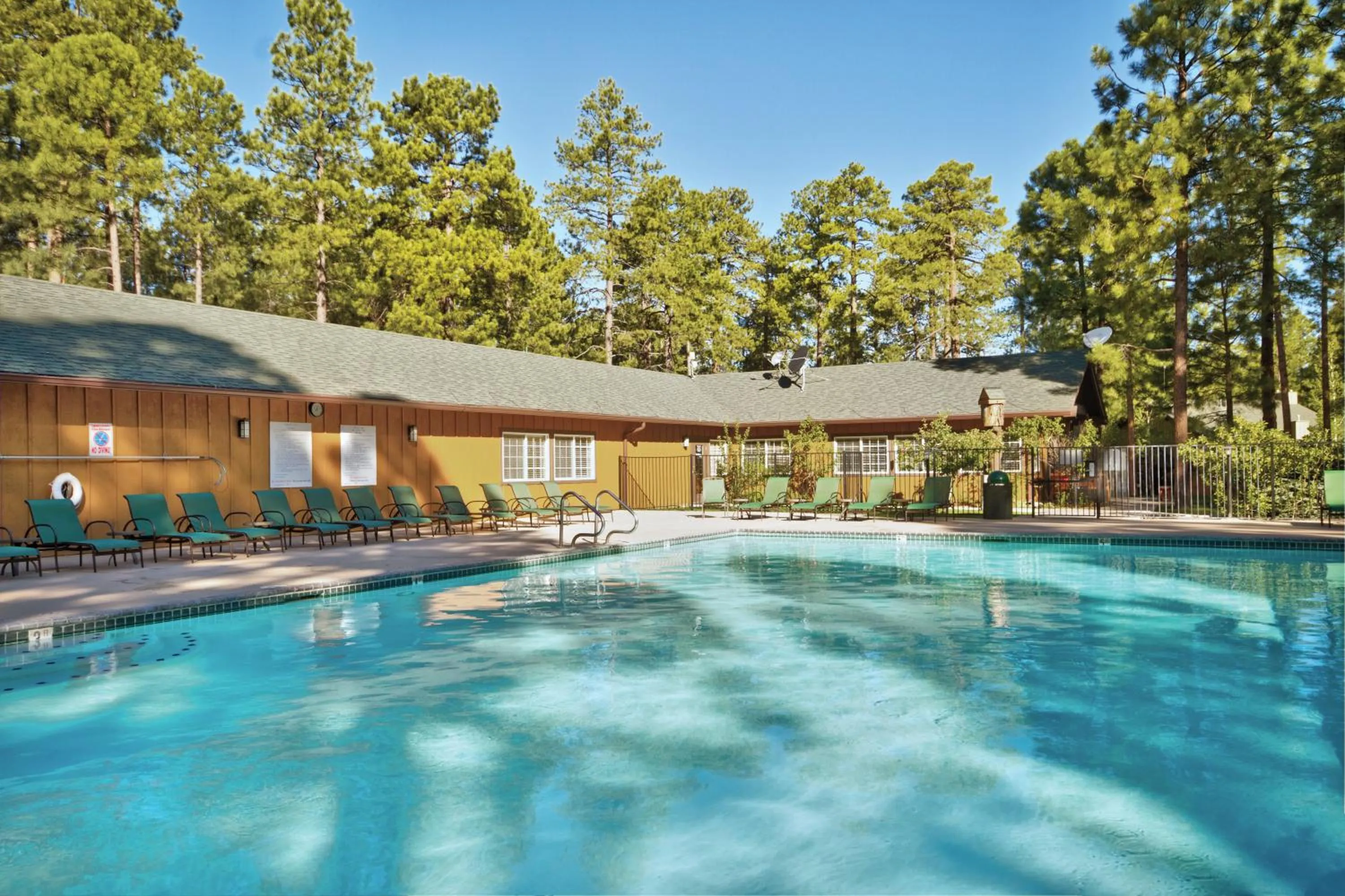 Swimming pool in WorldMark Pinetop
