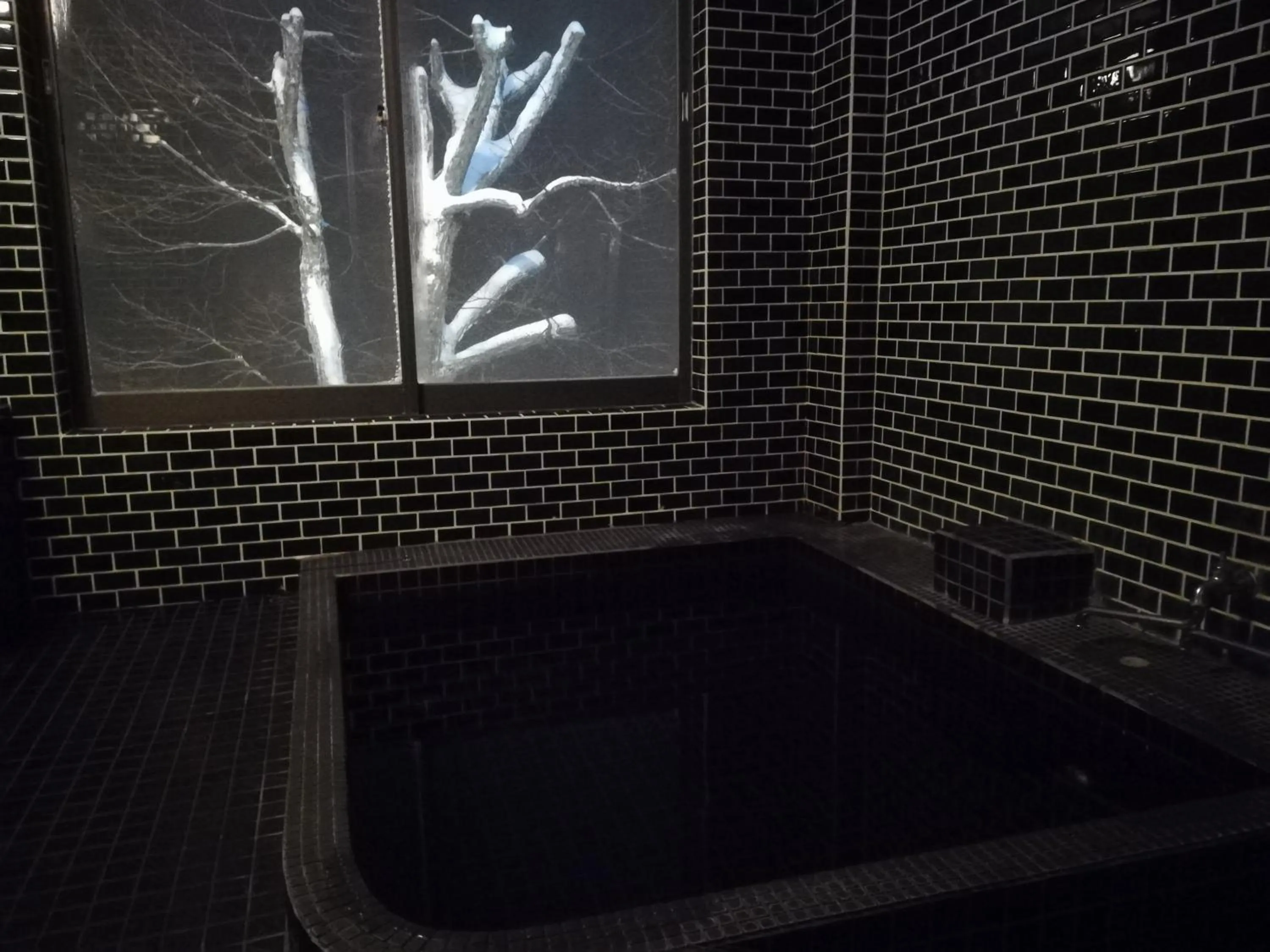 Hot Tub in Fujio Pension Madarao Apartment Hotel & Restaurant