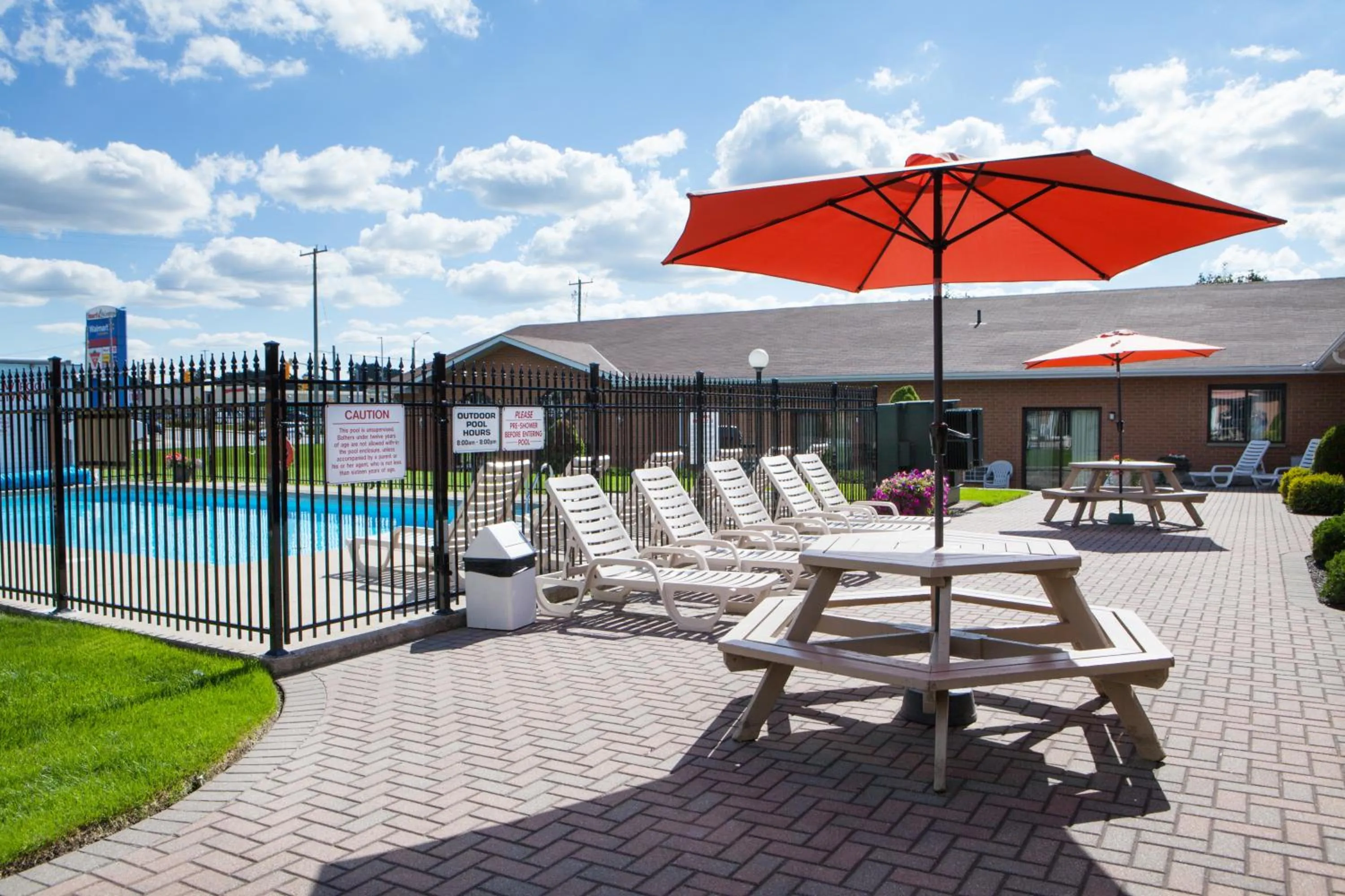 Patio in Super 8 by Wyndham Port Elgin