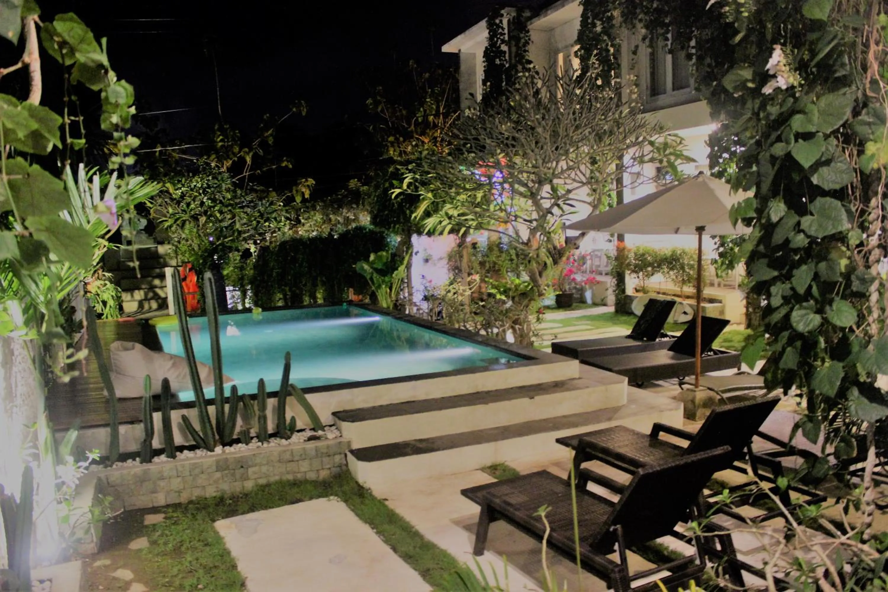 Property building in Bingin Inn