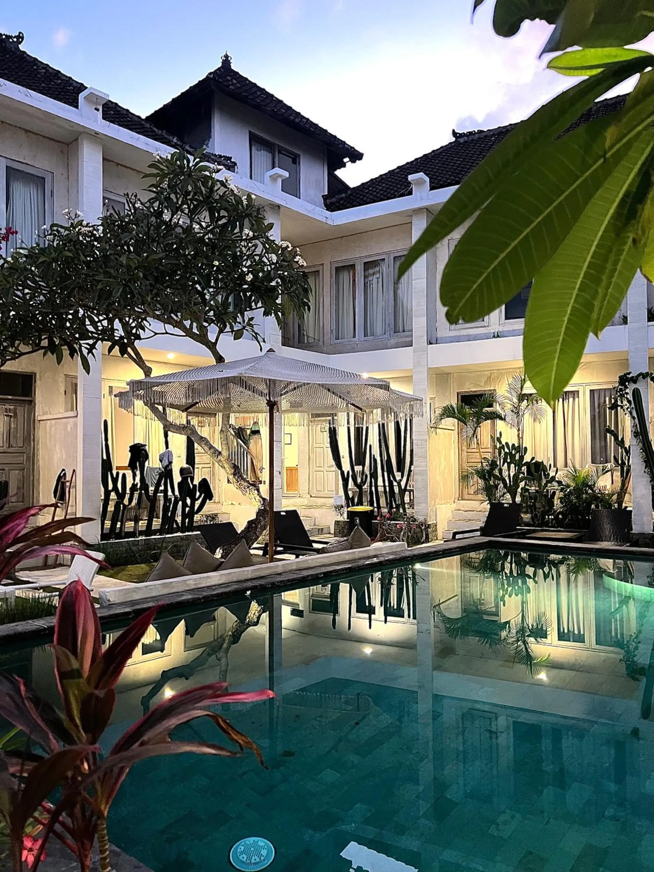 Property building in Bingin Inn