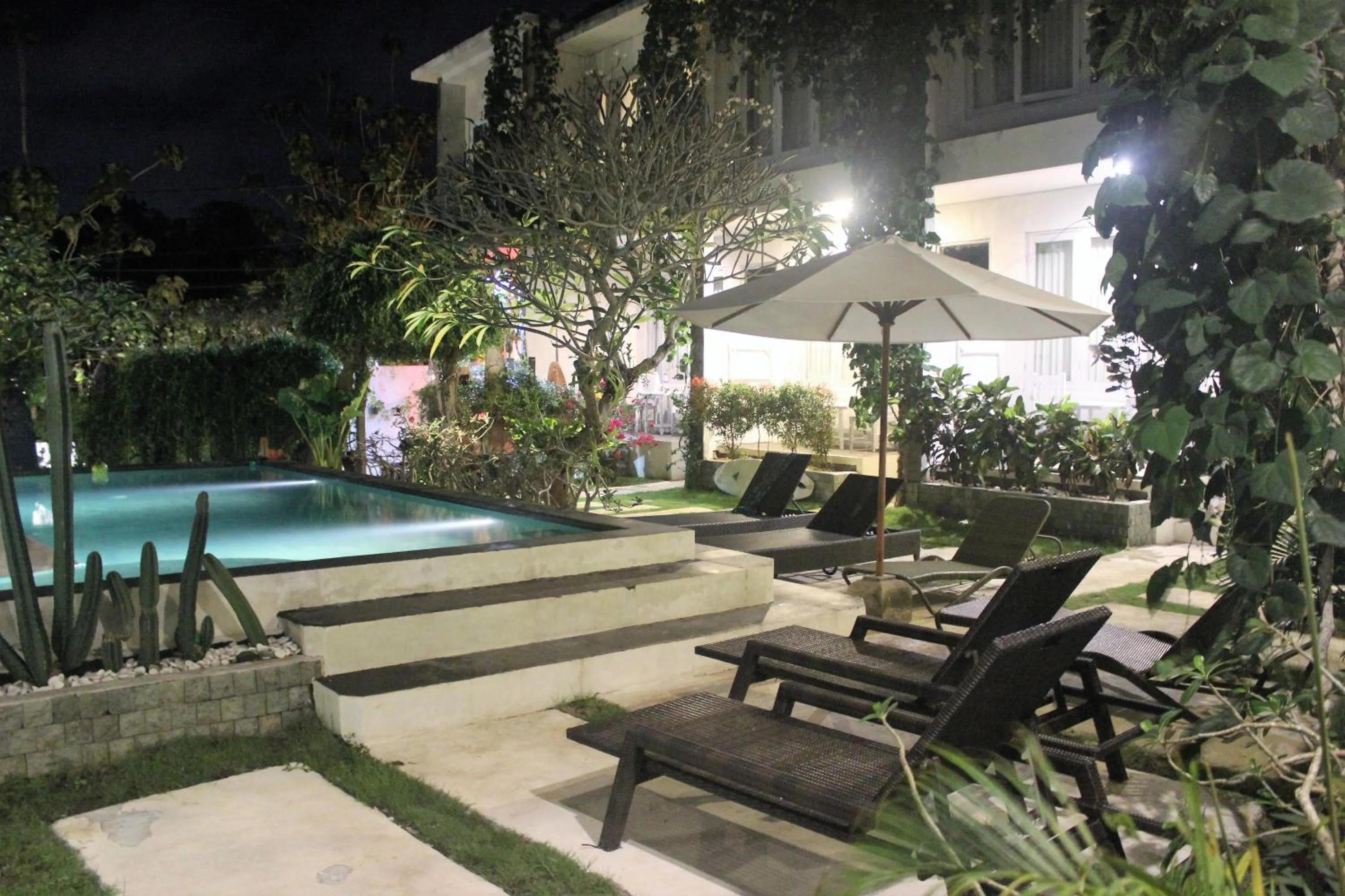 Property building in Bingin Inn