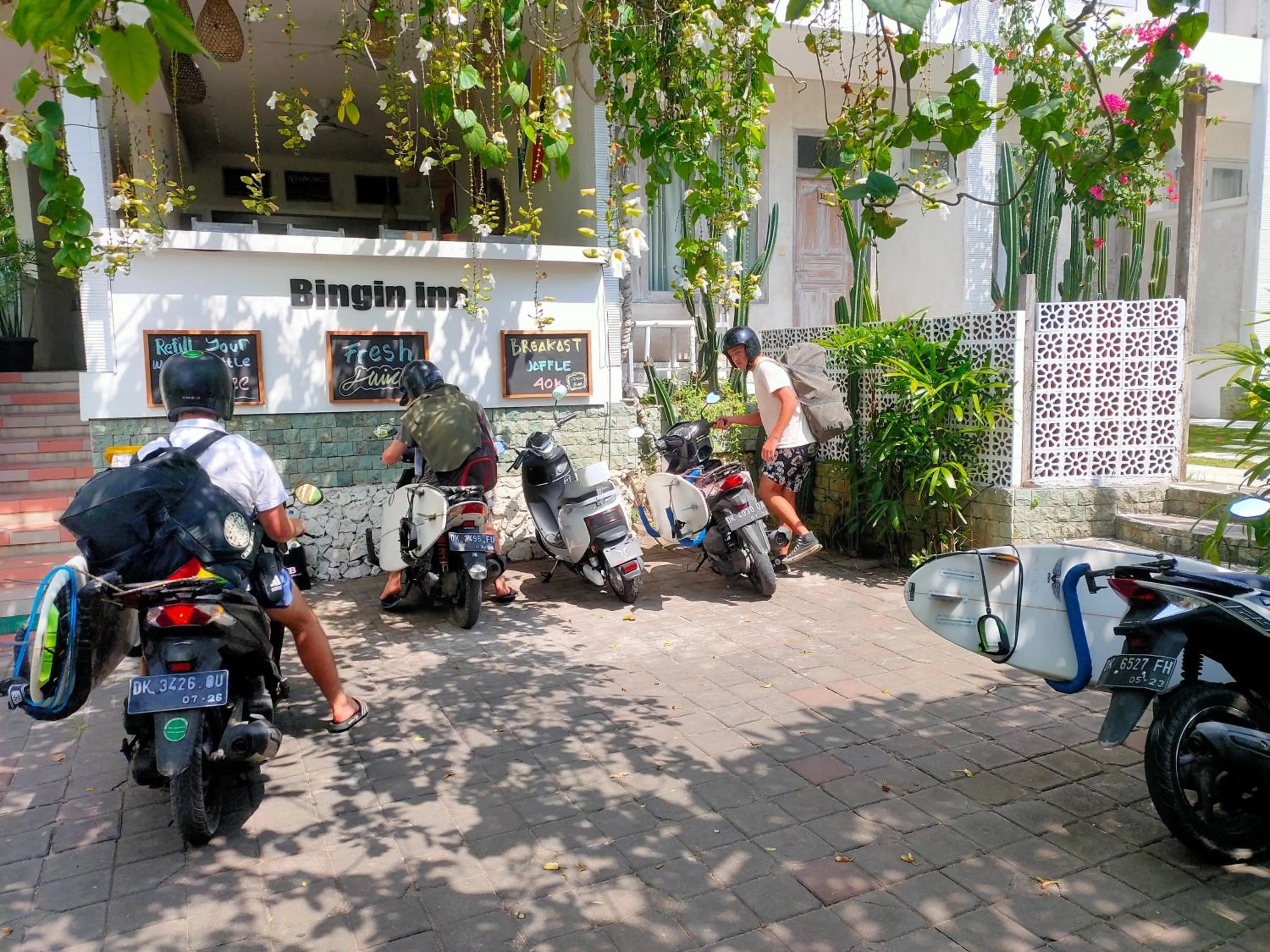 Parking in Bingin Inn