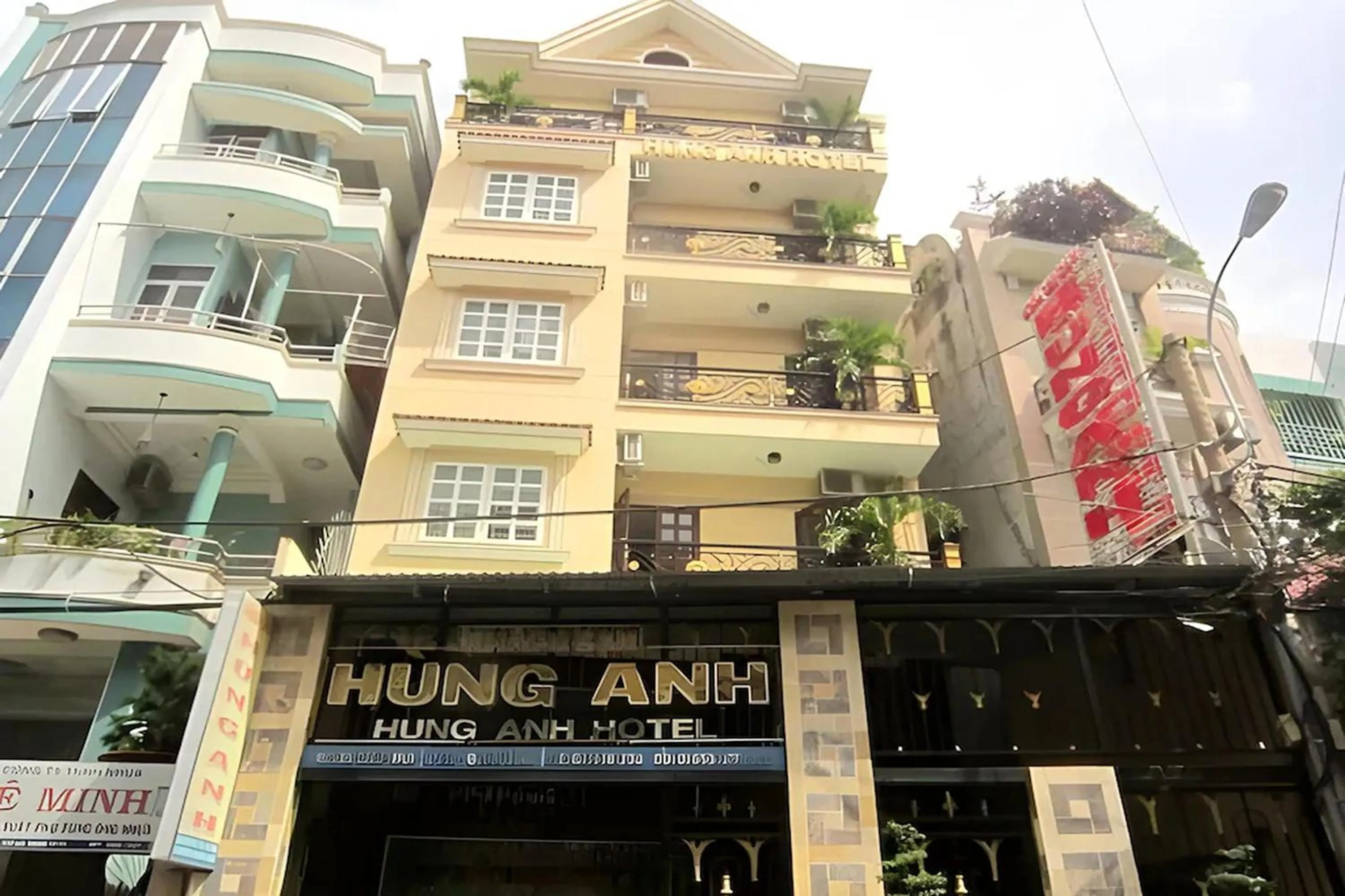 Property building in Hung Anh Hotel