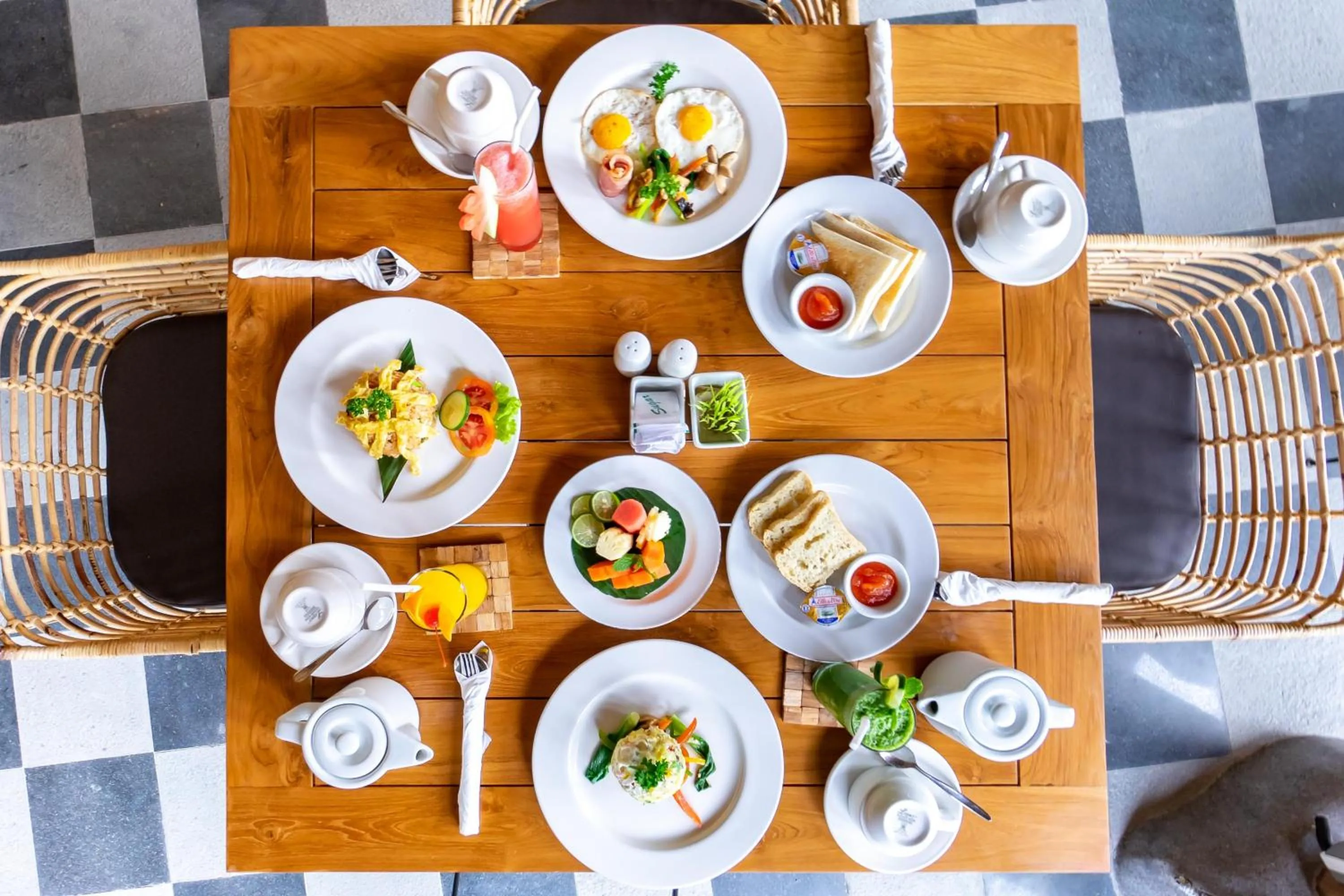 Restaurant/places to eat in Villa Sonia Ubud