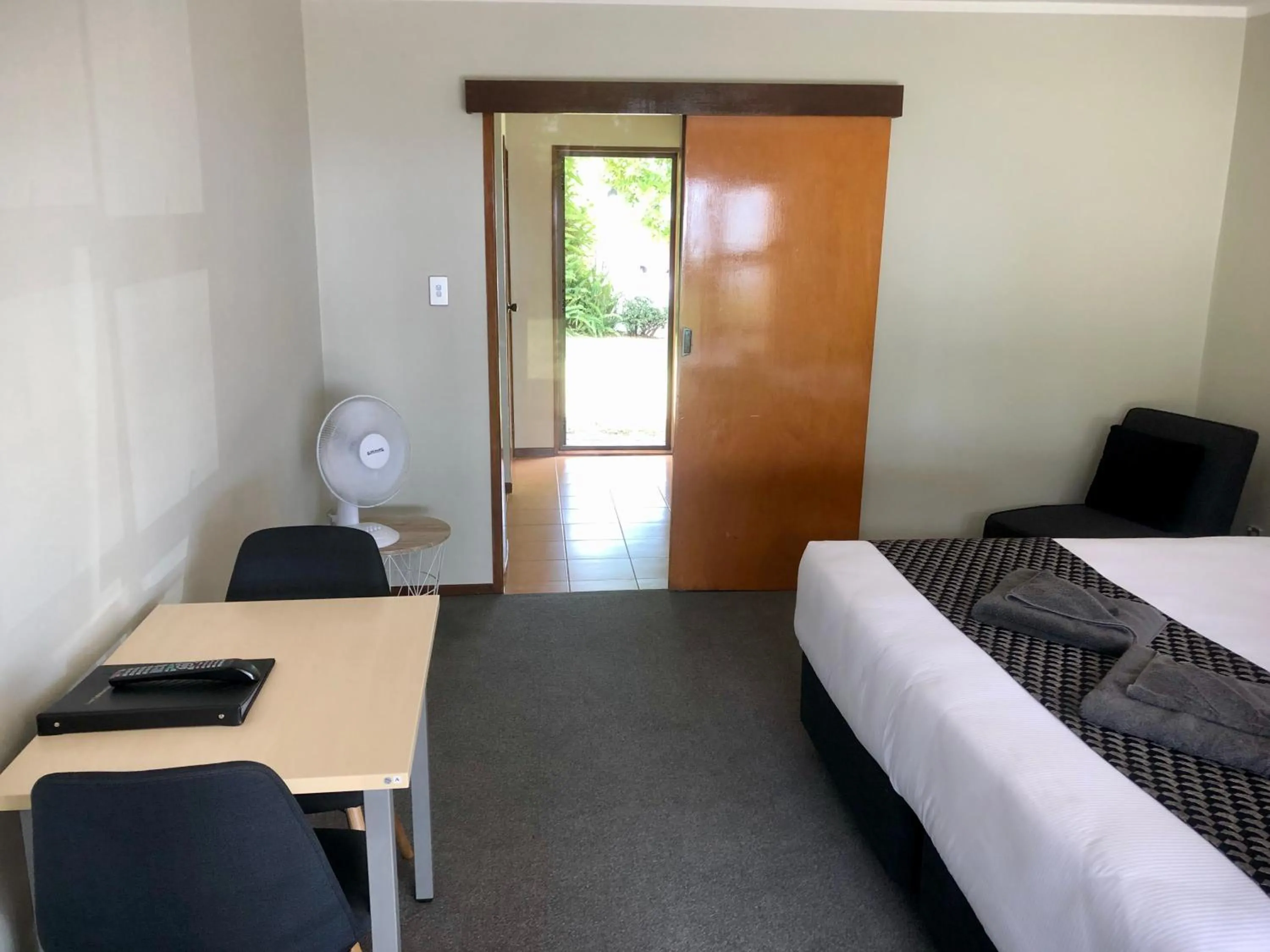 Bed in Half Moon Bay Motel