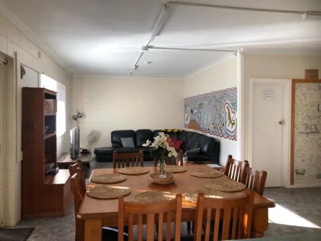 Living room in Batemans Bay Holiday Park & Hostel