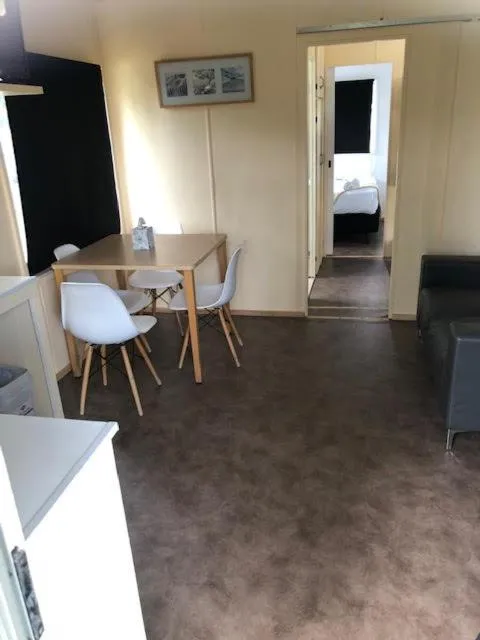 Shower in Batemans Bay Holiday Park & Hostel