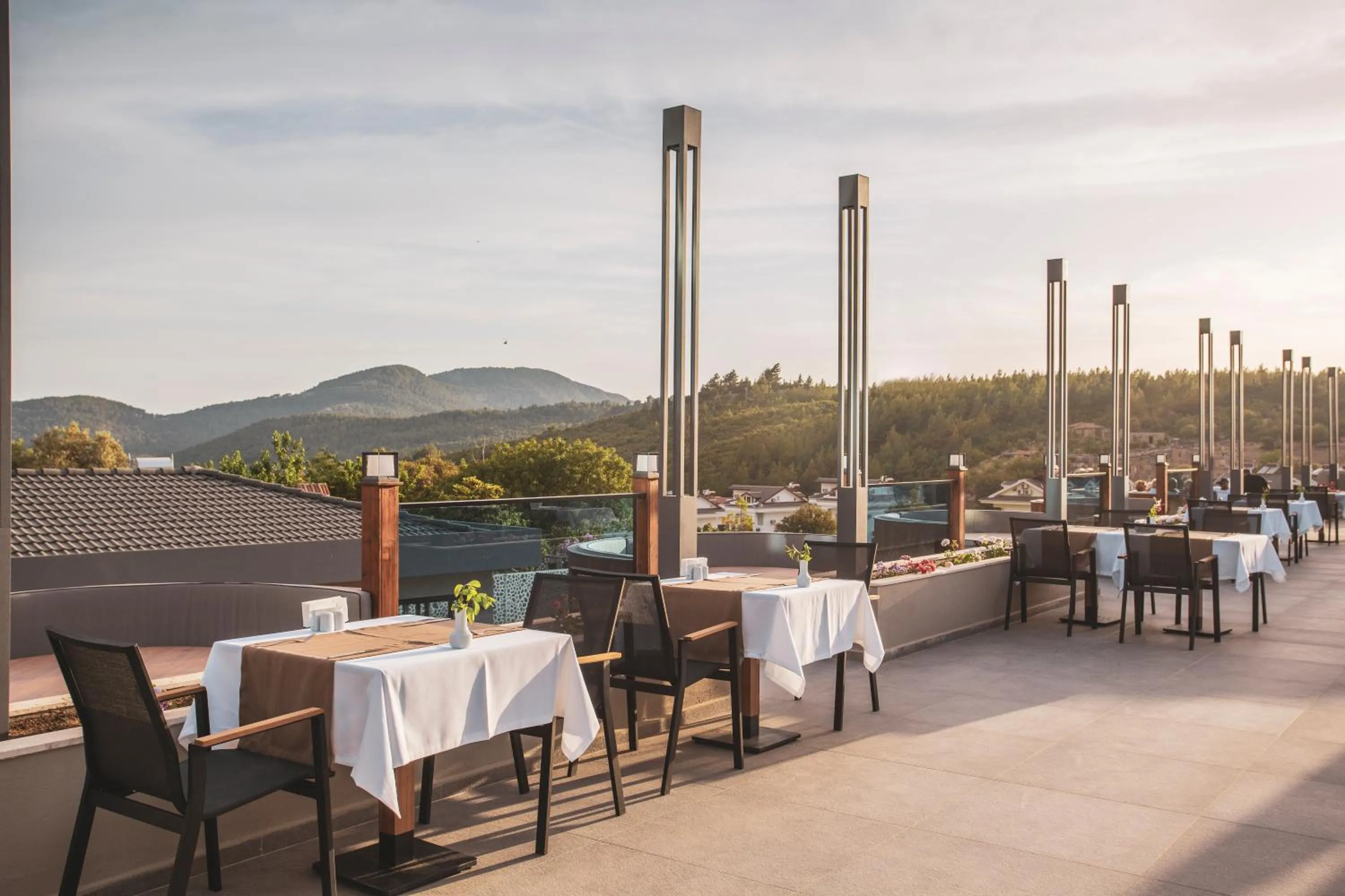 Restaurant/places to eat in Orka Cove Hotel Penthouse & Suites Adults Only