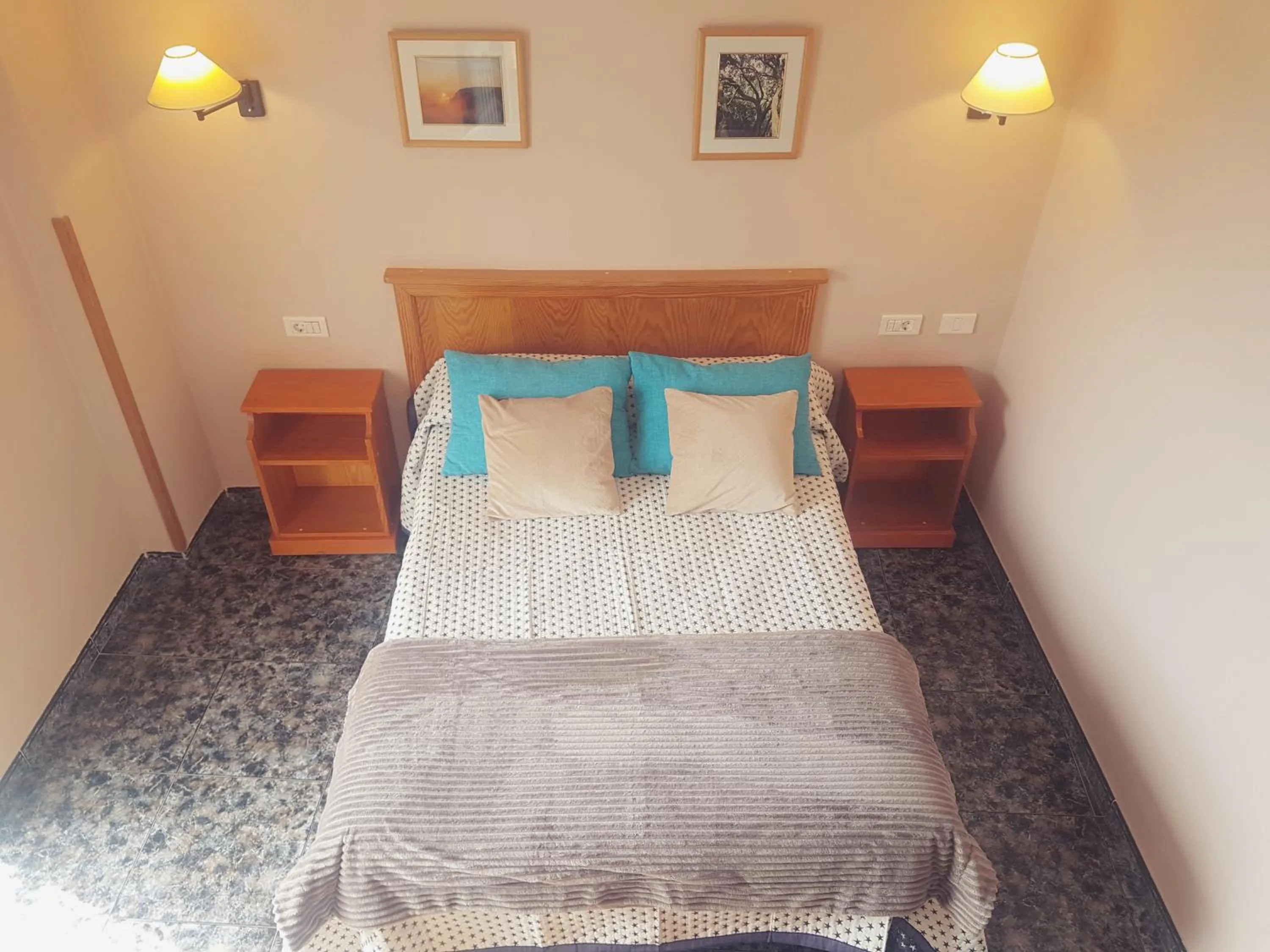 Bed in Hotel Sonia Chipude