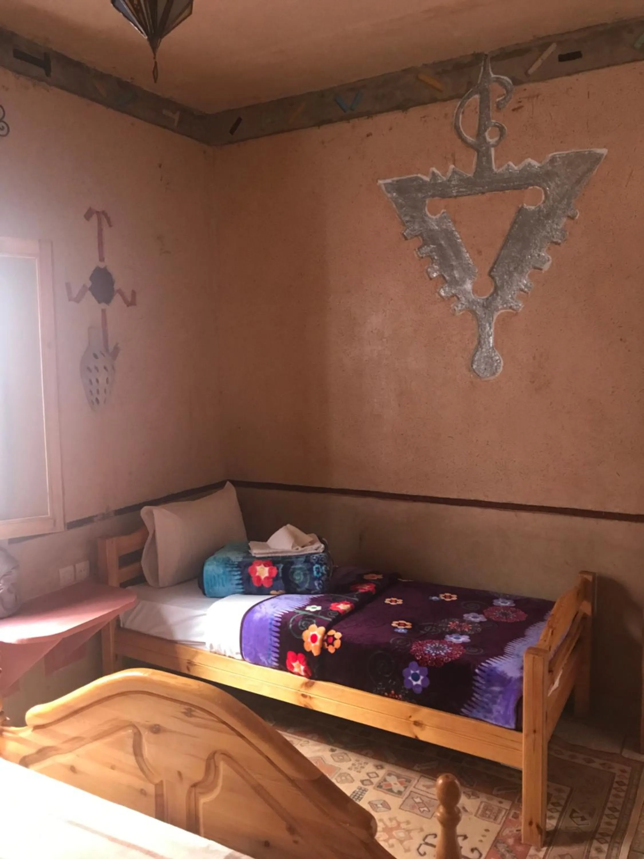 Bed in Auberge Restaurant Zahra