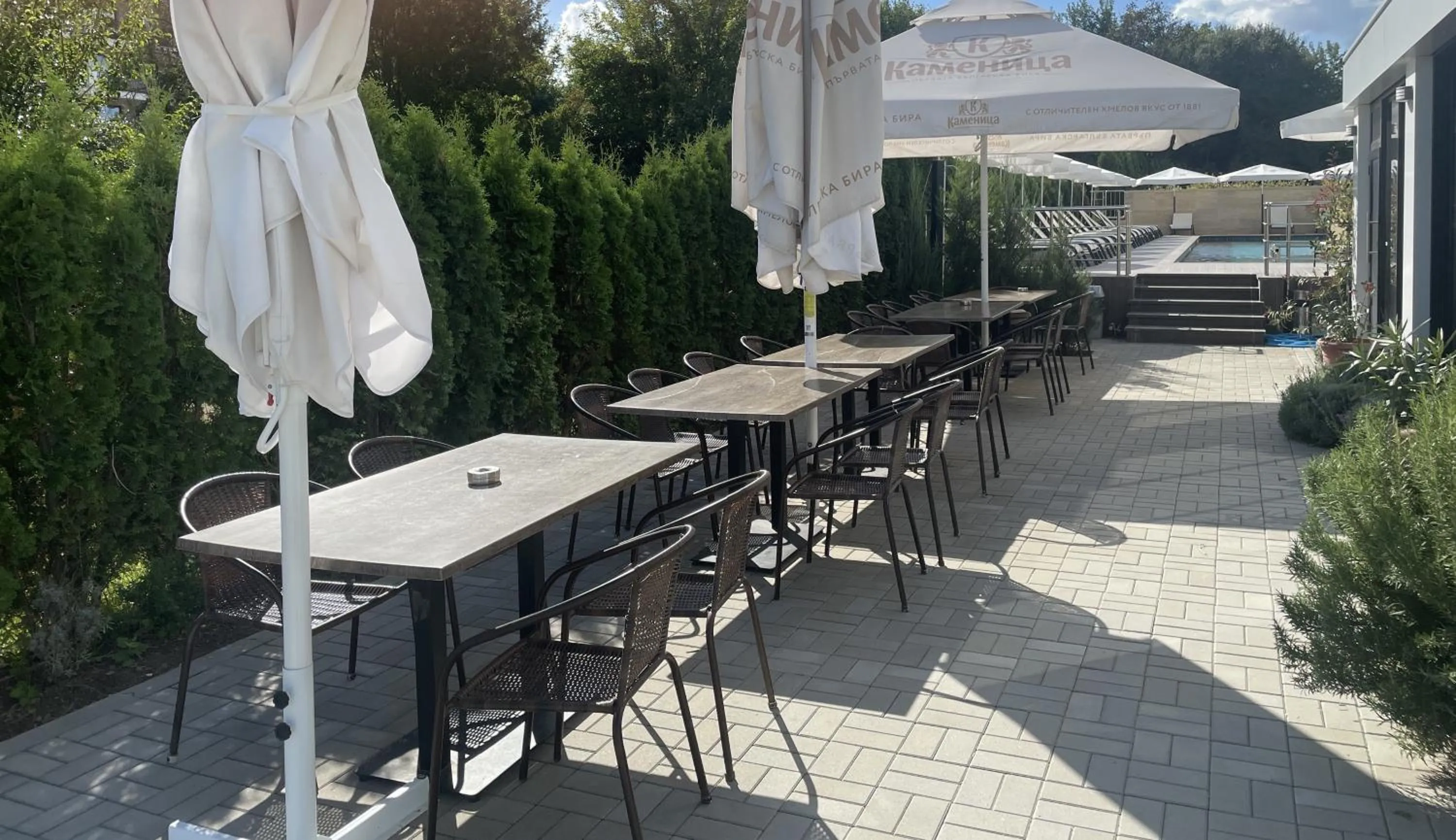 Patio in Hotel Magnific