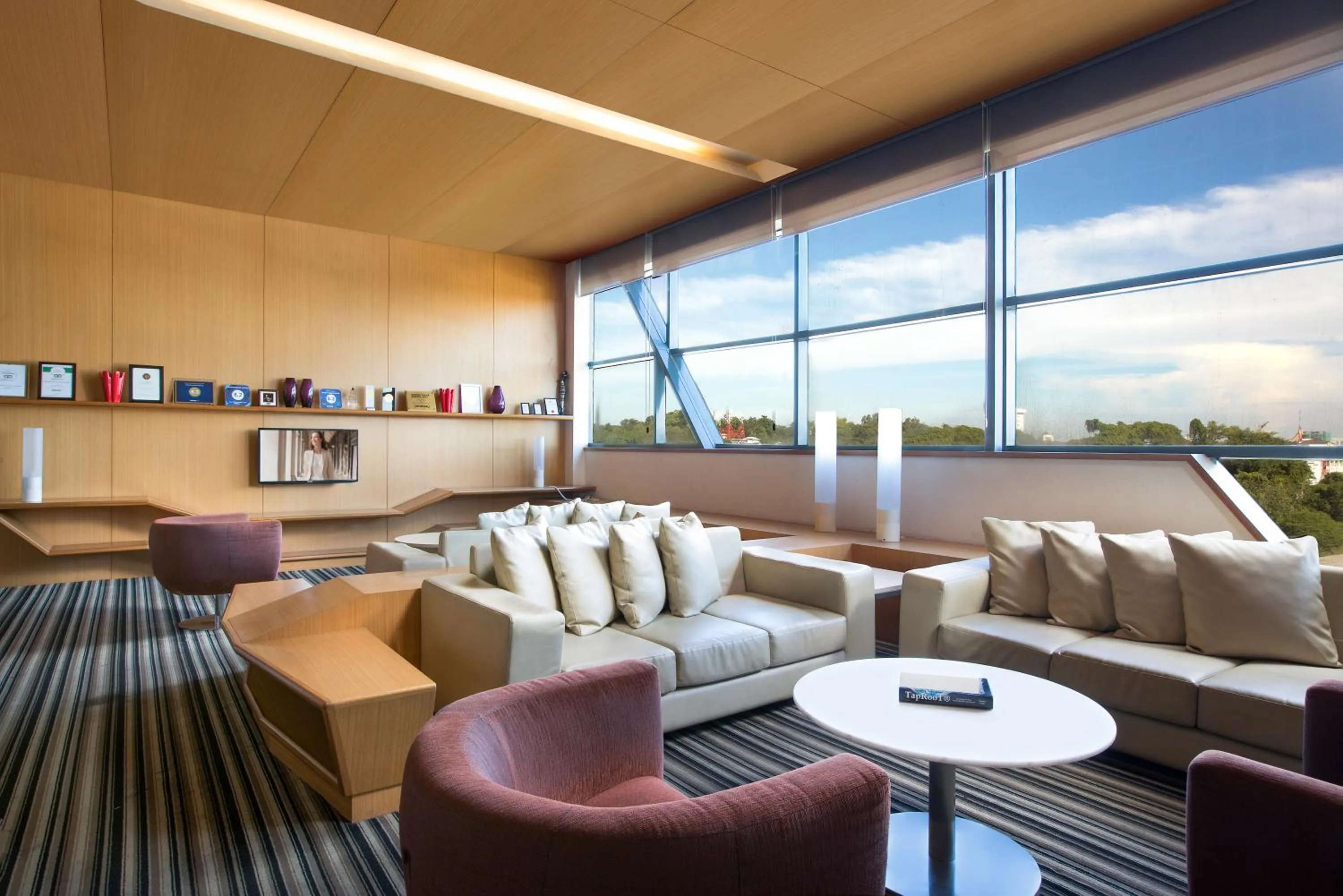 Lobby or reception in Citadines Uplands Kuching