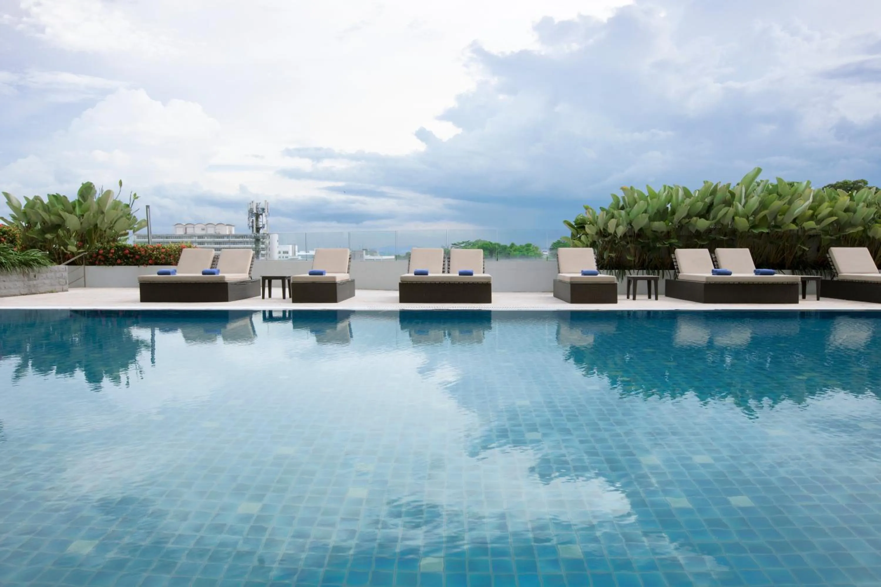 Swimming pool in Citadines Uplands Kuching