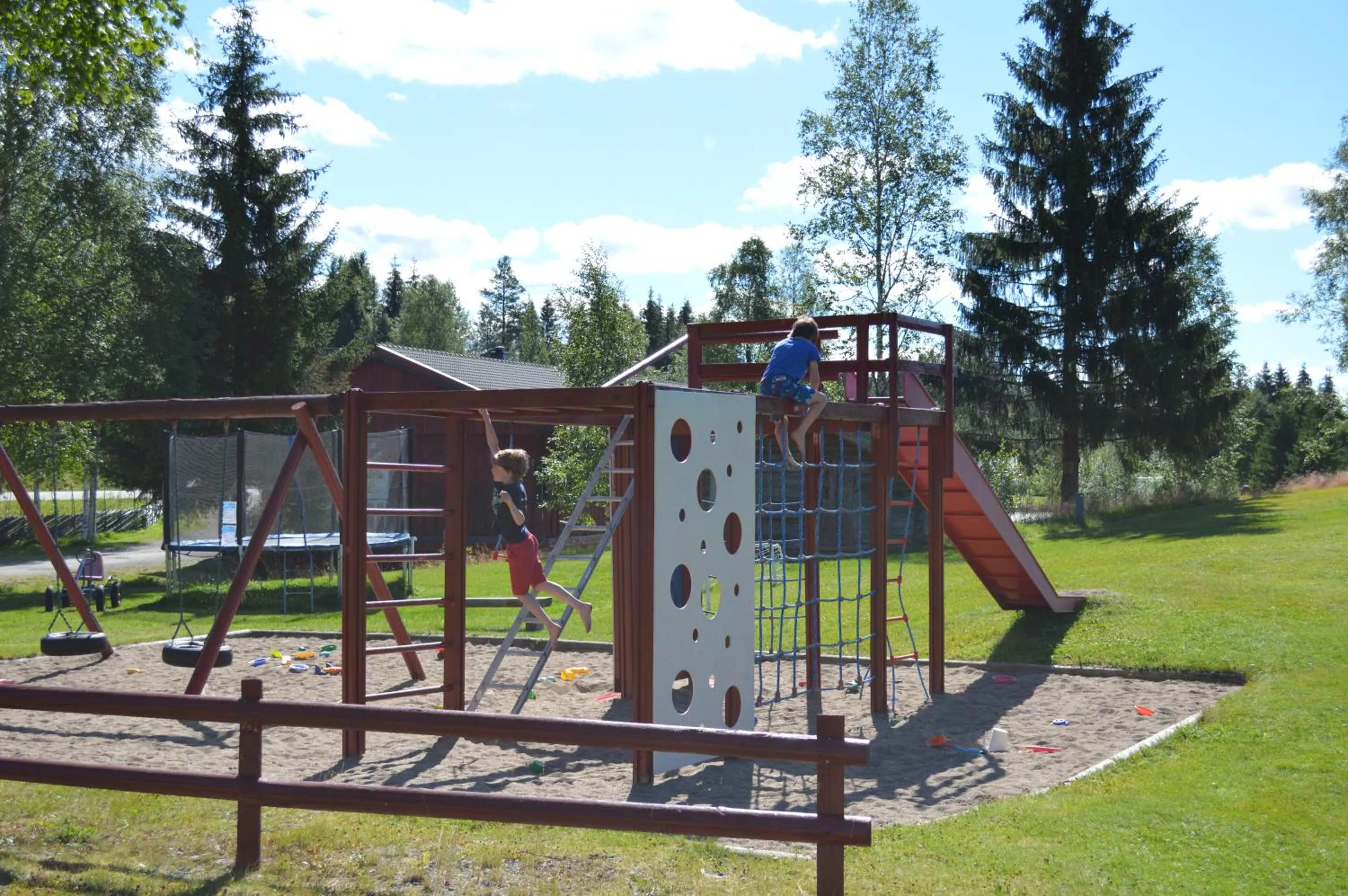 Summer in Trysil Hyttegrend