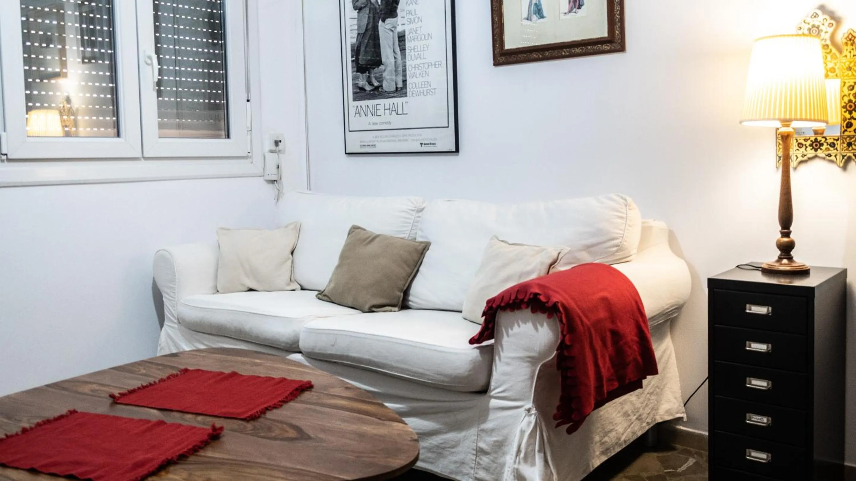 Living room, Bed in Apartamento Cadiz Paradiso