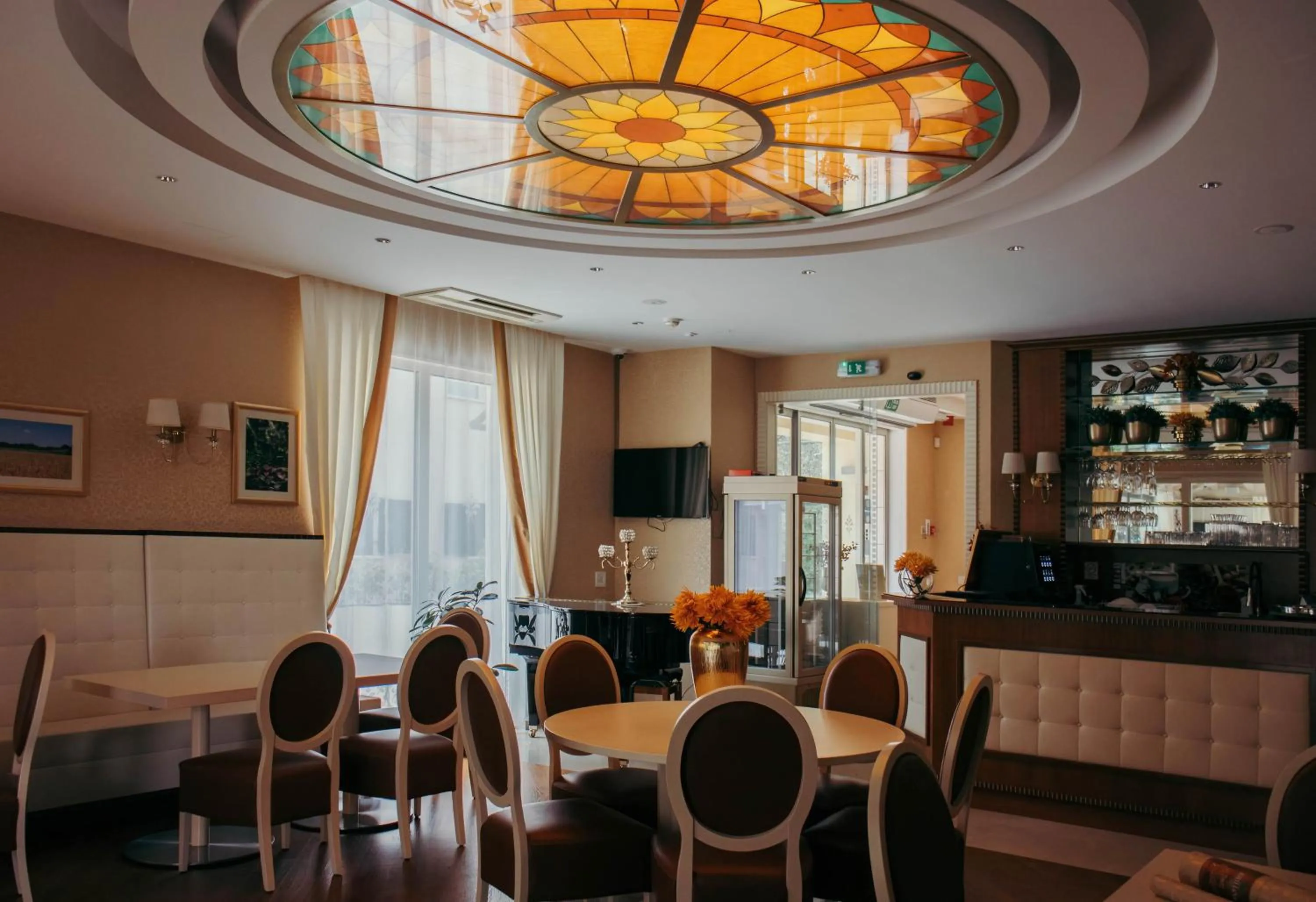 Restaurant/places to eat in Boutique Hotel Oasi