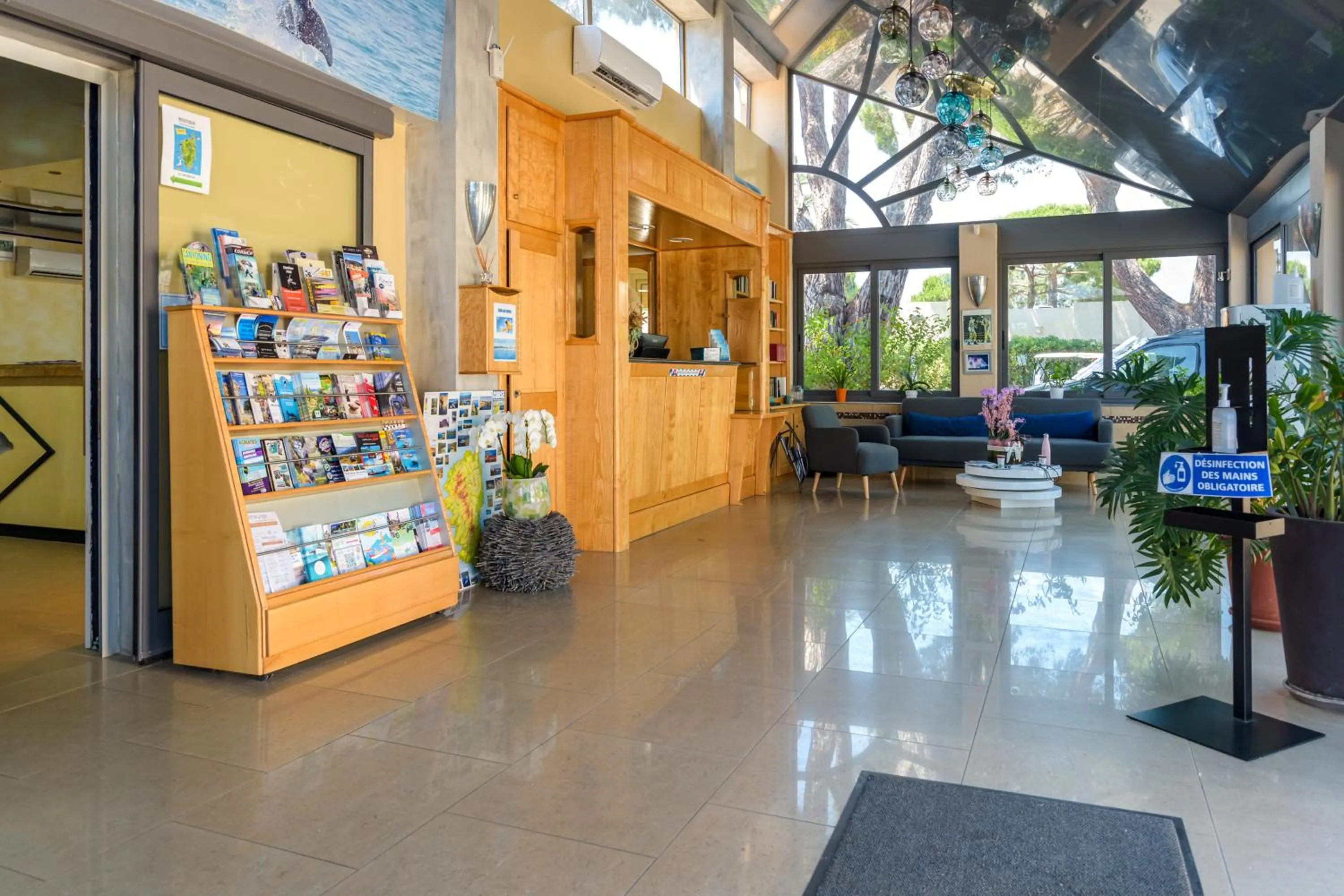 Lobby or reception in Hotel & Restaurant San Pellegrino