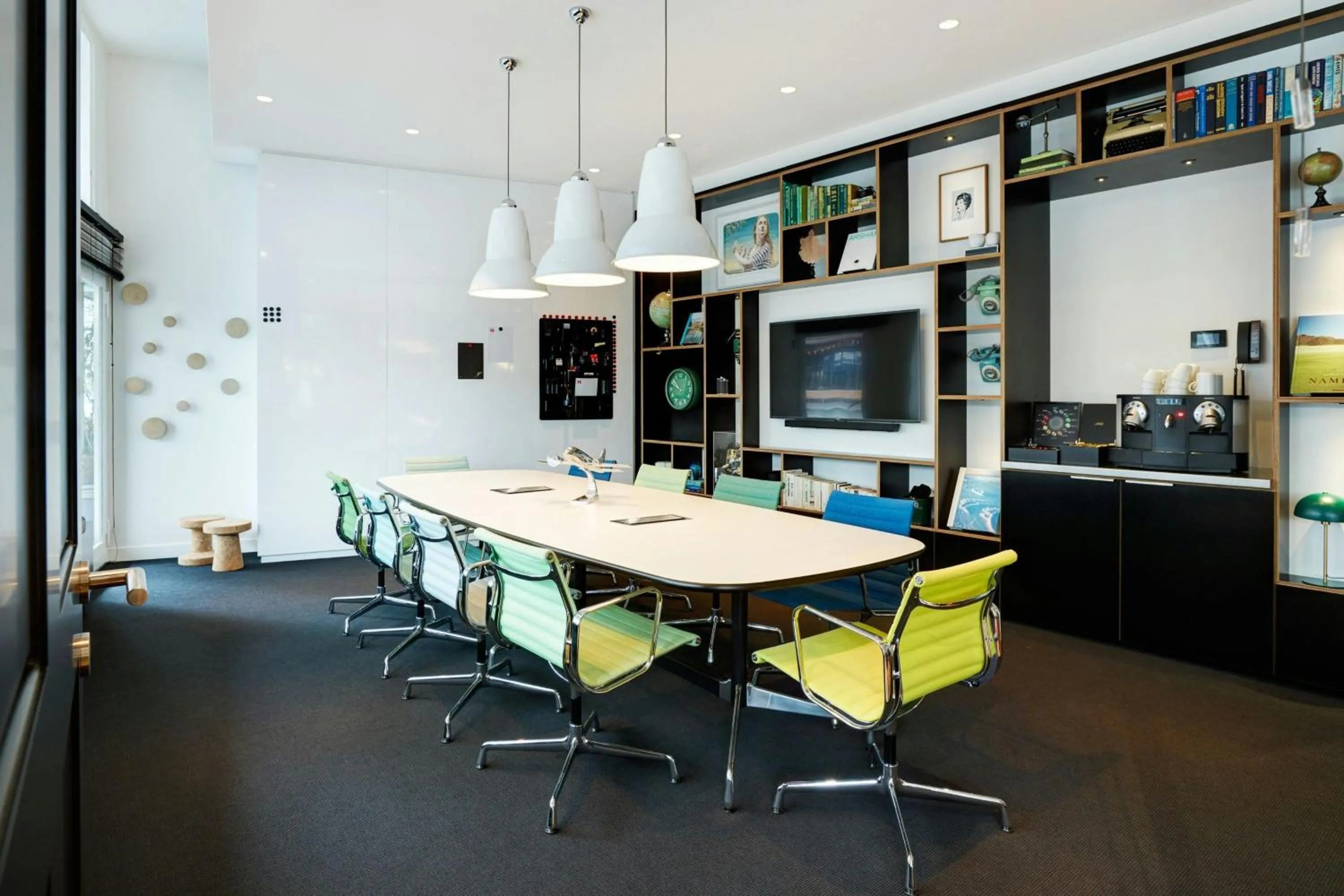 Meeting/conference room in citizenM Zürich