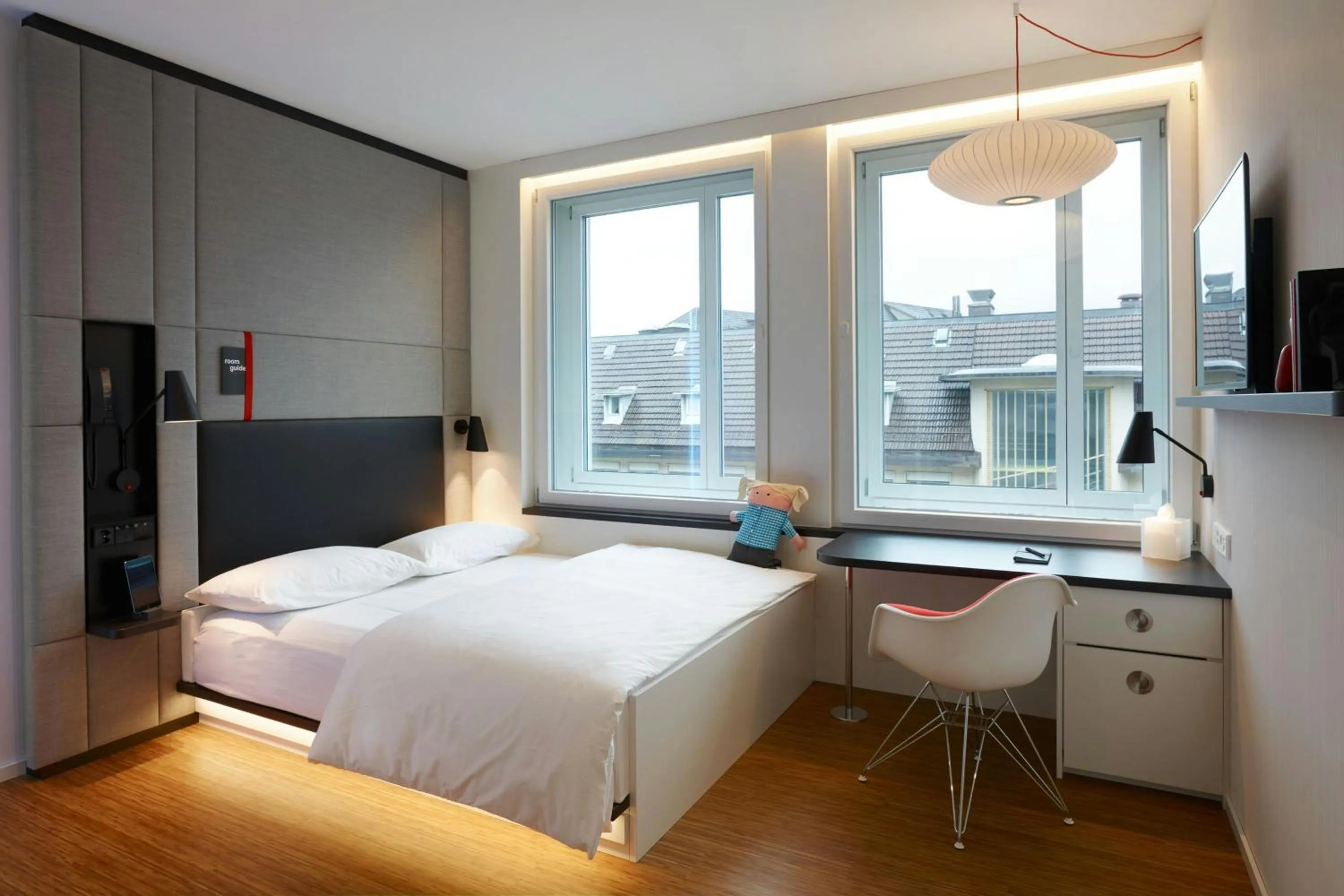 Bedroom, Bed in citizenM Zürich