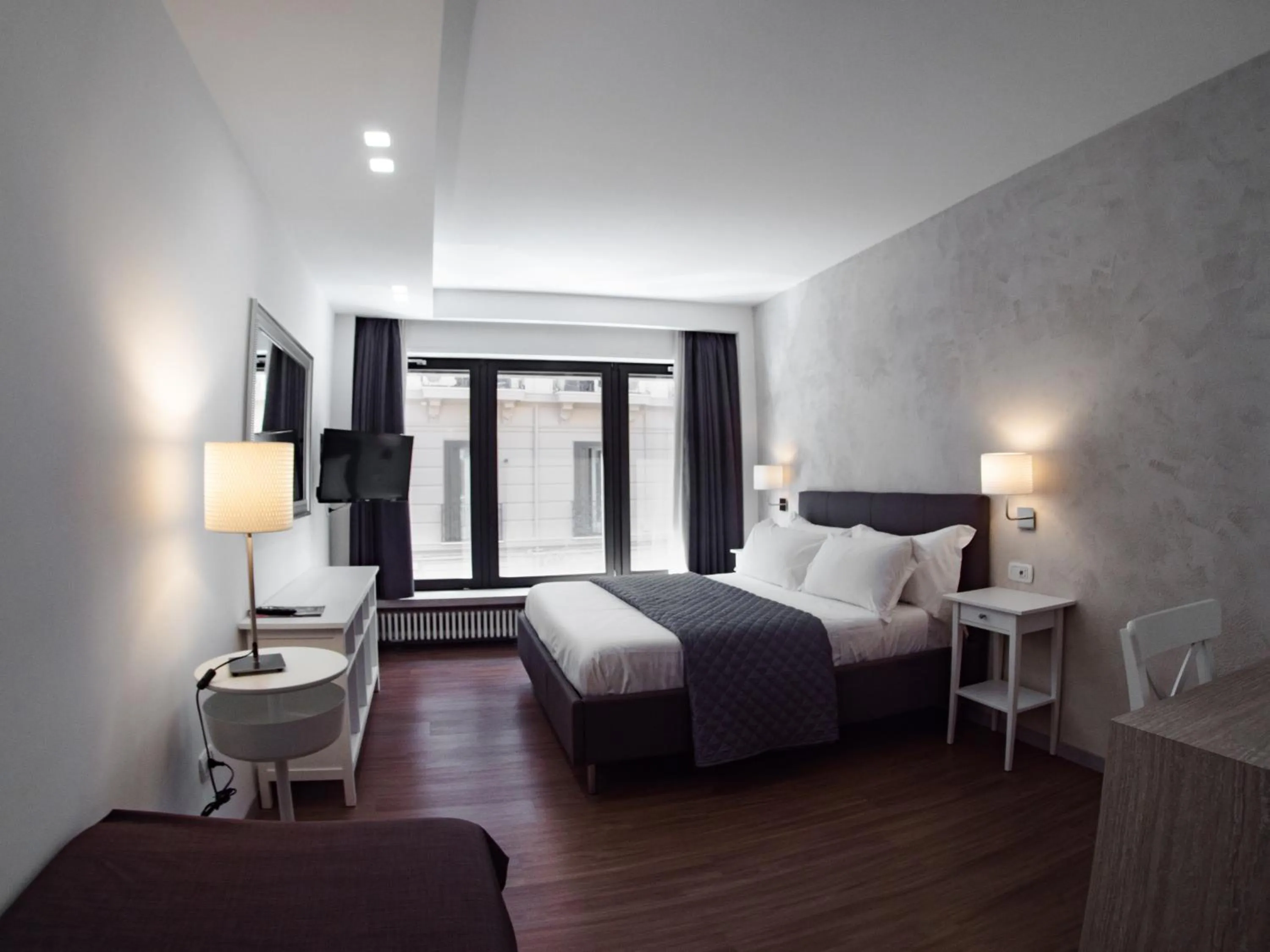 Photo of the whole room, Bed in Prestige Rooms Chiaia Hotel