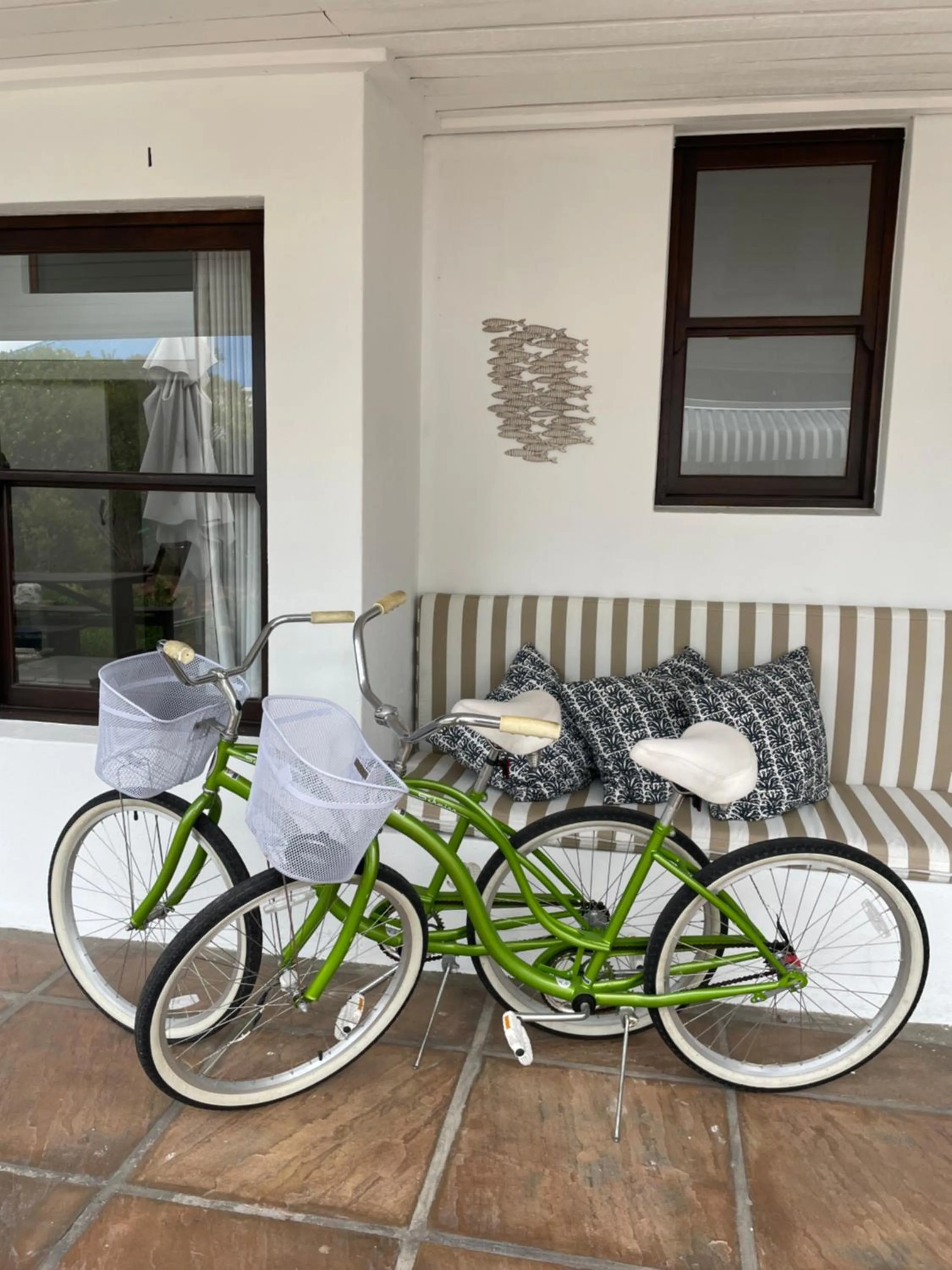 Sixteen Guesthouse on Main