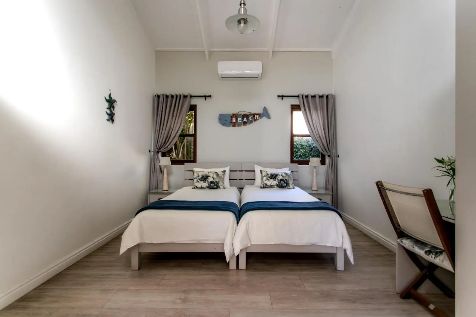 Bed in Sixteen Guesthouse on Main