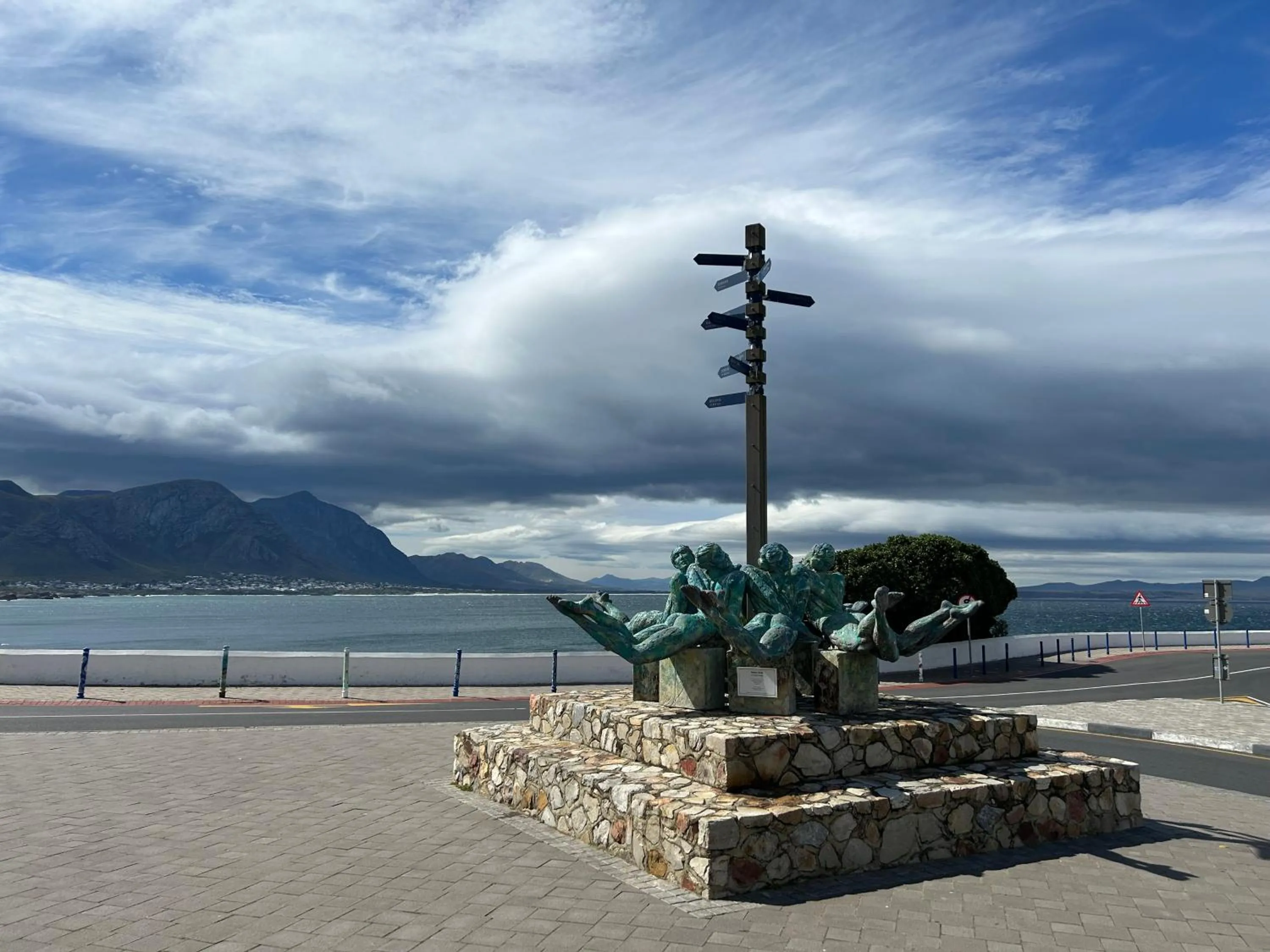 Nearby landmark in Sixteen Guesthouse on Main