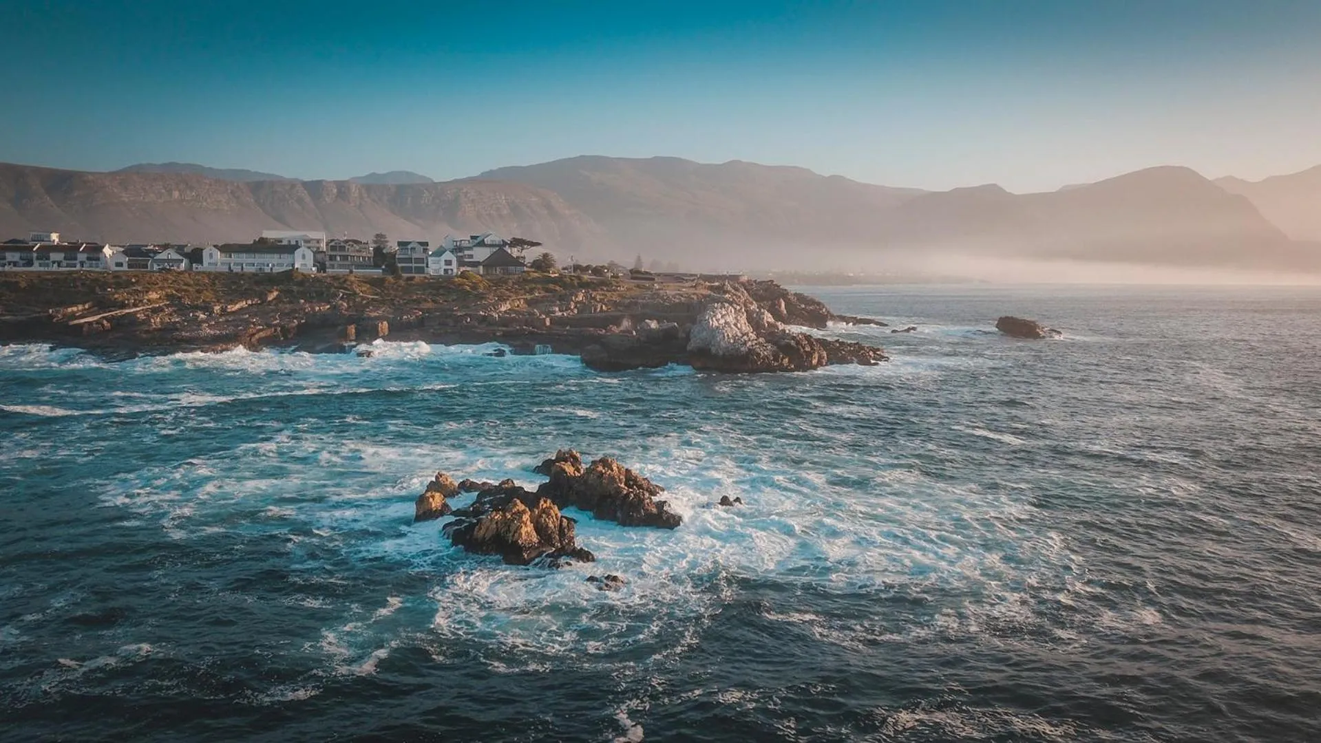 Natural landscape in Sixteen Guesthouse on Main