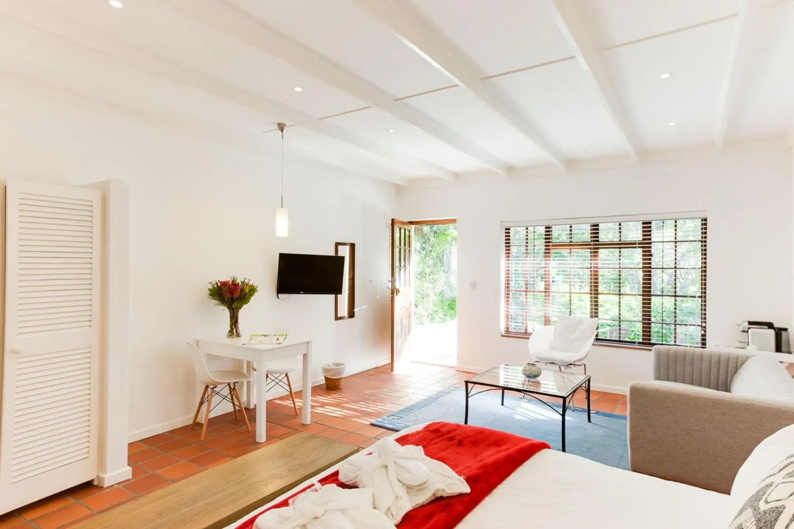 Photo of the whole room in Albourne Guesthouse