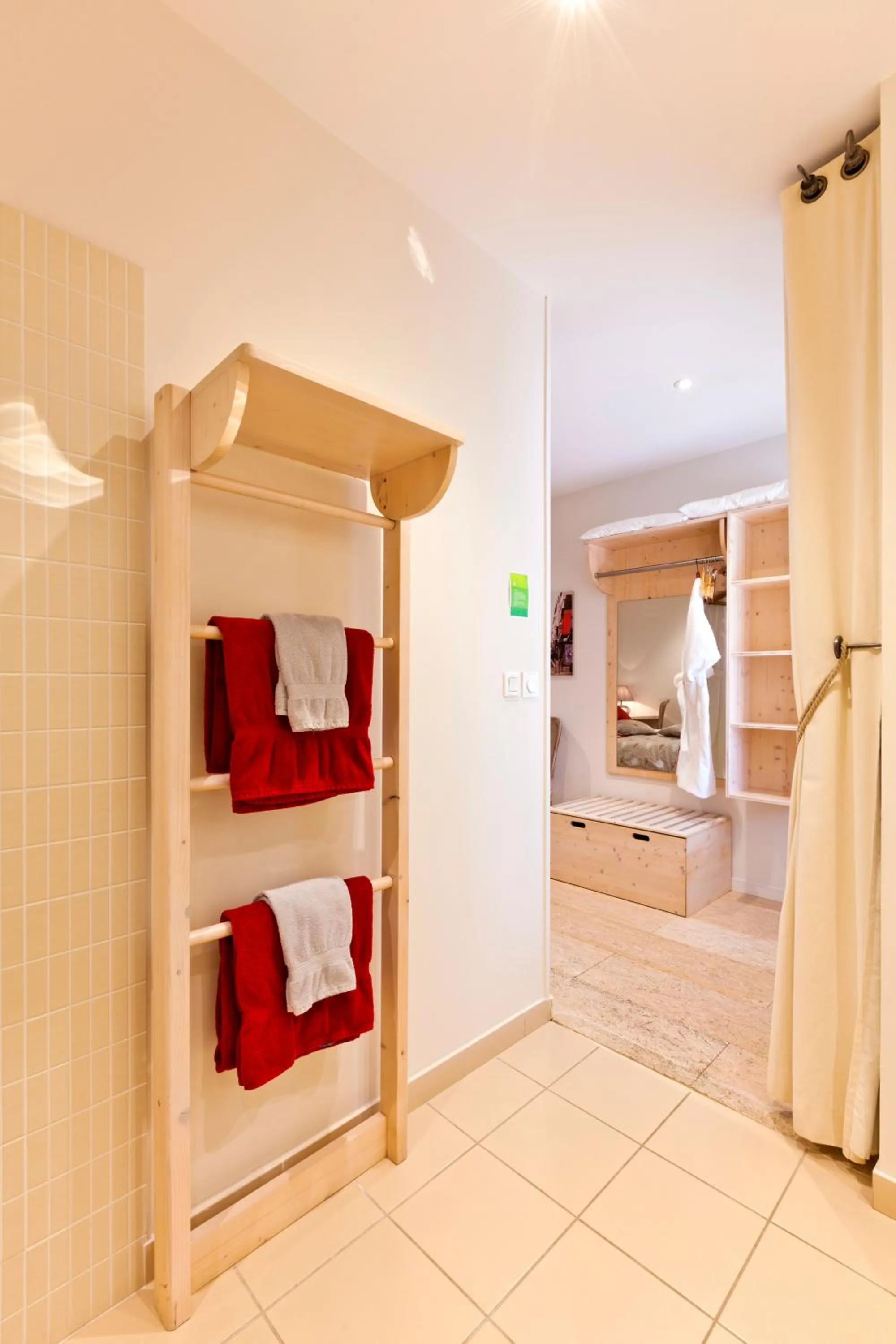 Bathroom in Hôtel Auberge de Chavannes