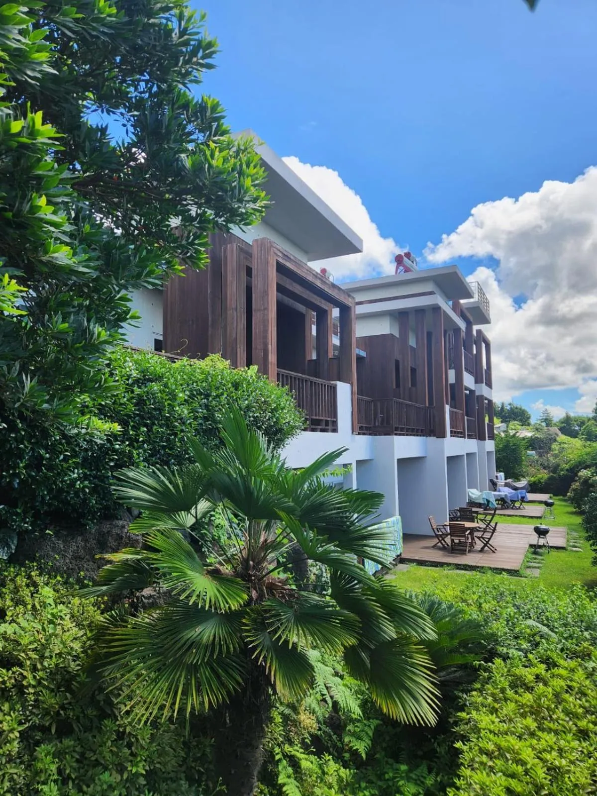 Property building in Jeju Eco Suites