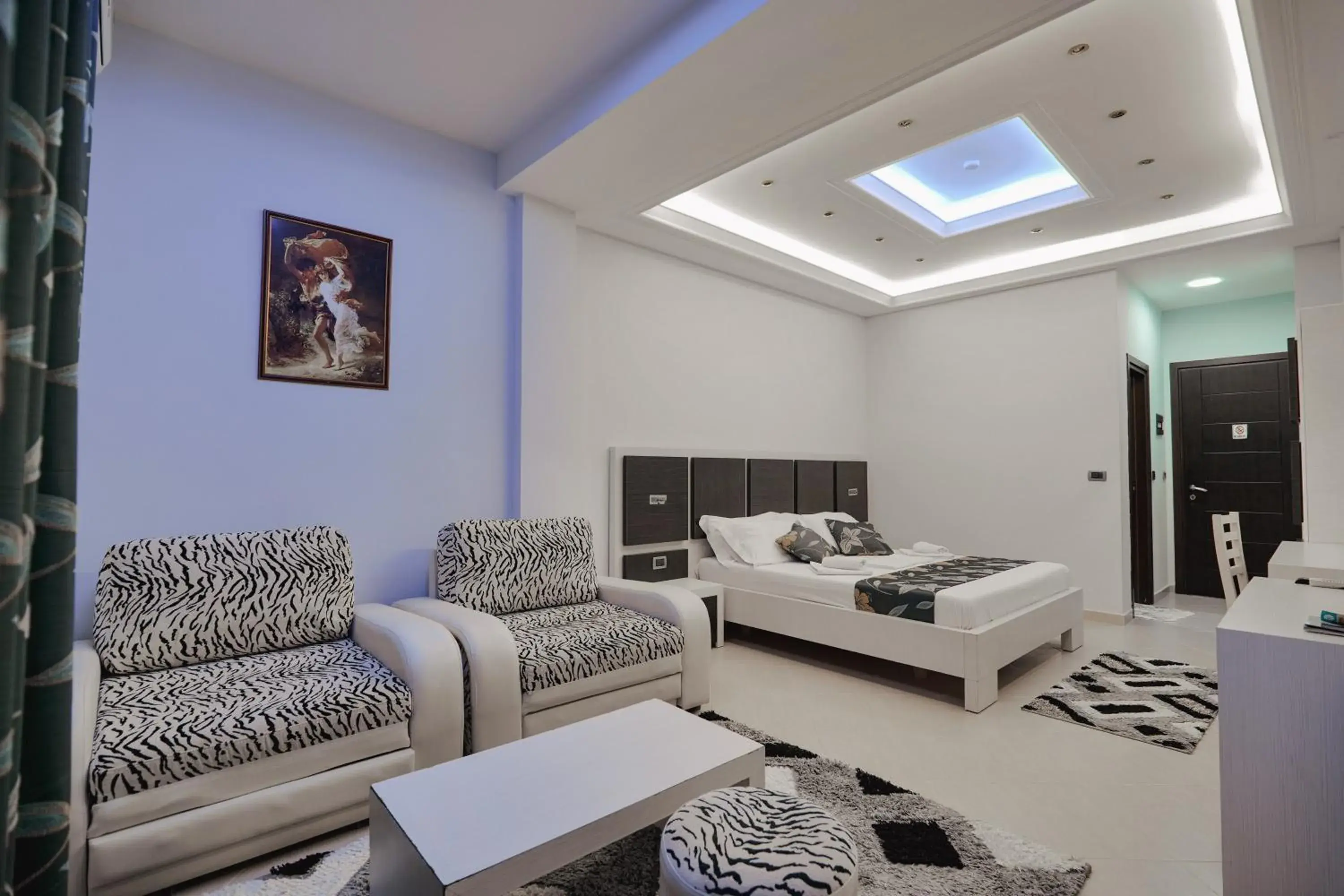 Quadraple Room in Grand Hotel Aita Quadraple Room in Grand Hotel Aita