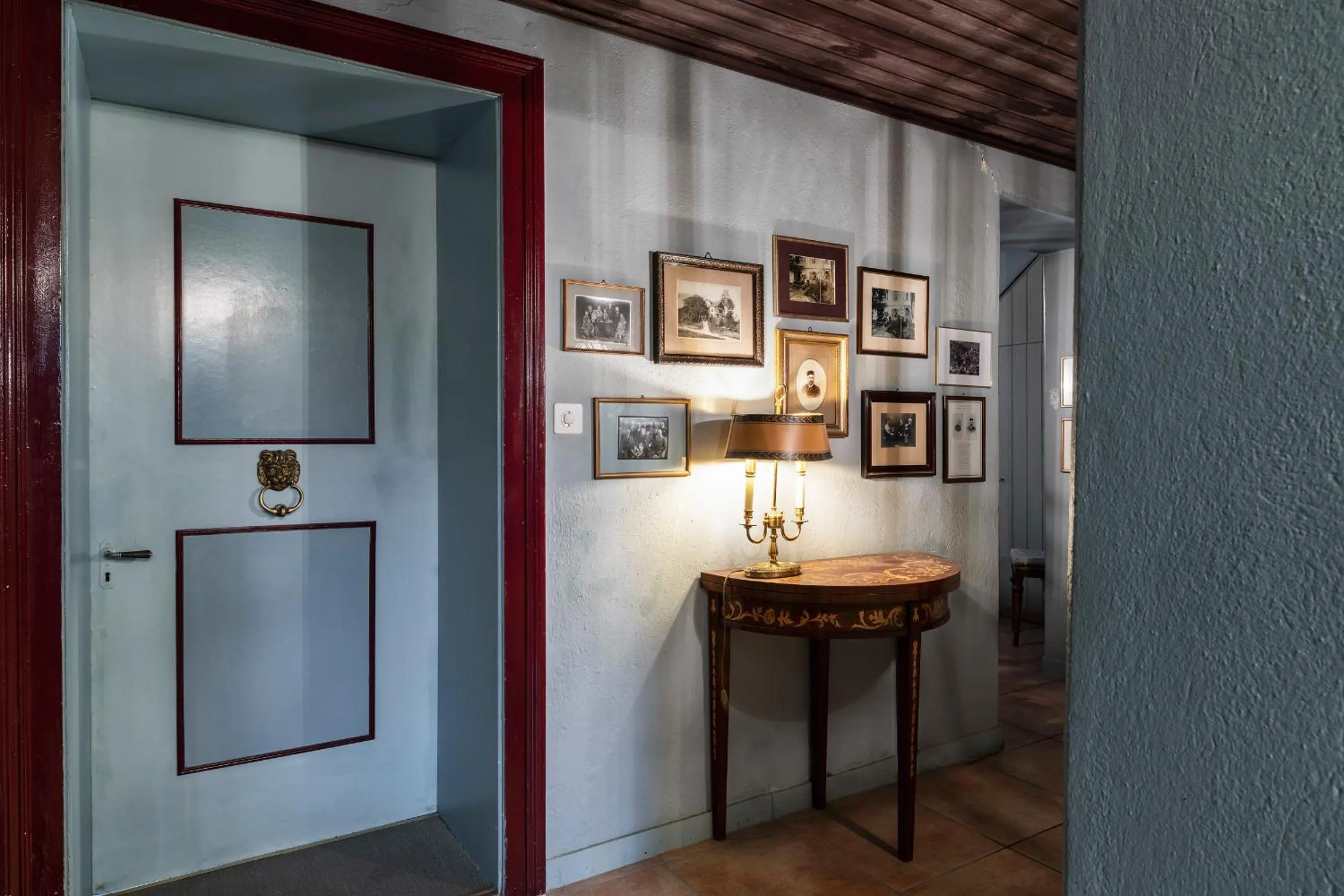 Lobby or reception in Art Deco Villa Mon Abri BnB