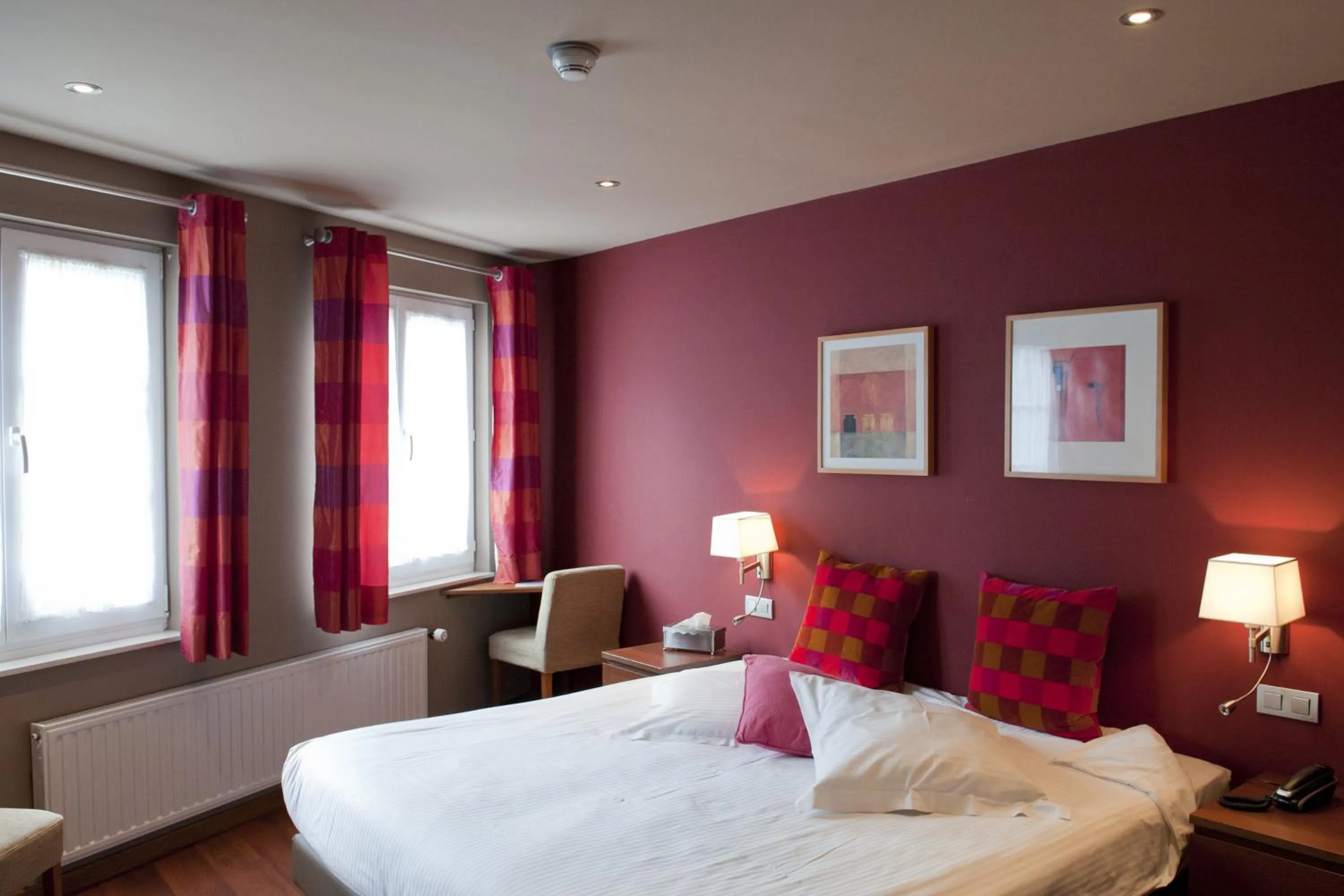 Bed in Hotel Le Charme de la Semois