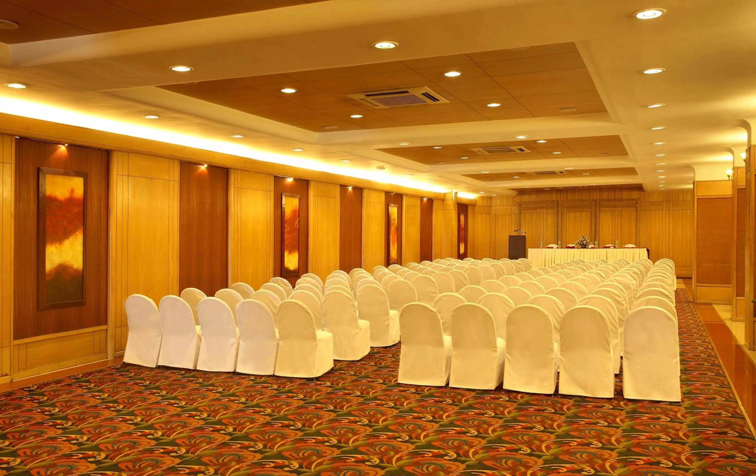 Banquet/Function facilities in Hotel Aurora Towers