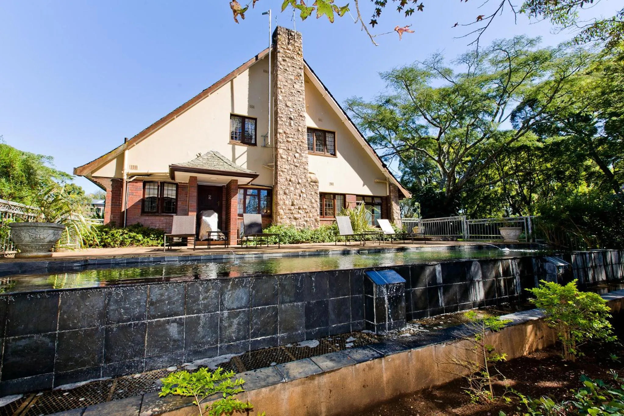 Swimming pool in Eagle Wind Manor