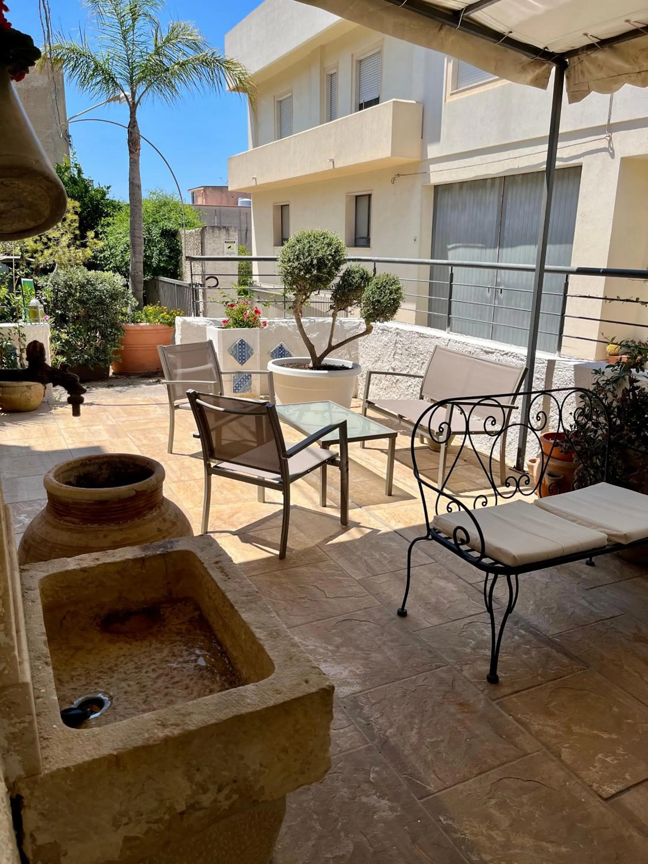 Property building in La Pergola B&B