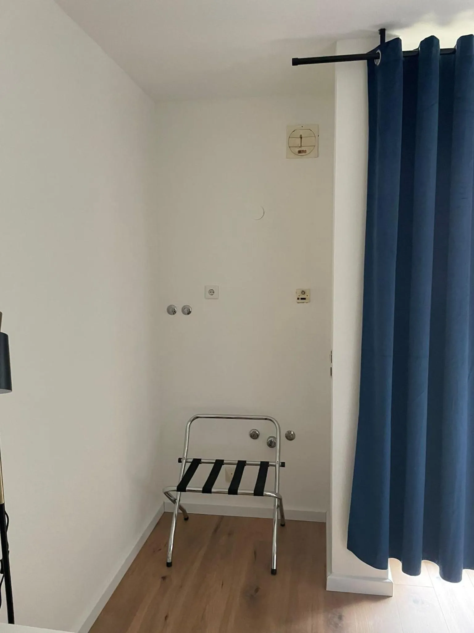 Photo of the whole room in Haven Hotels - Hotel Am Stadion