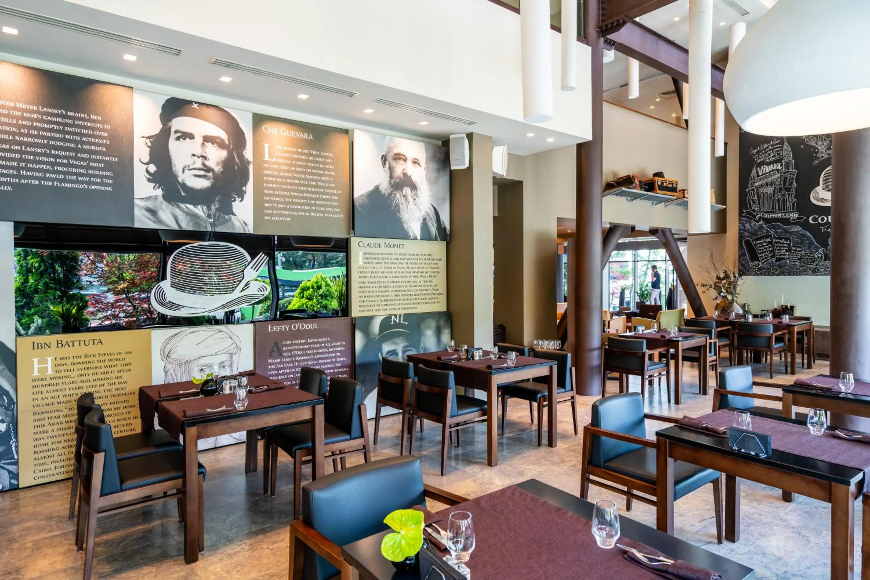 Restaurant/places to eat in Kronwell Brasov Hotel